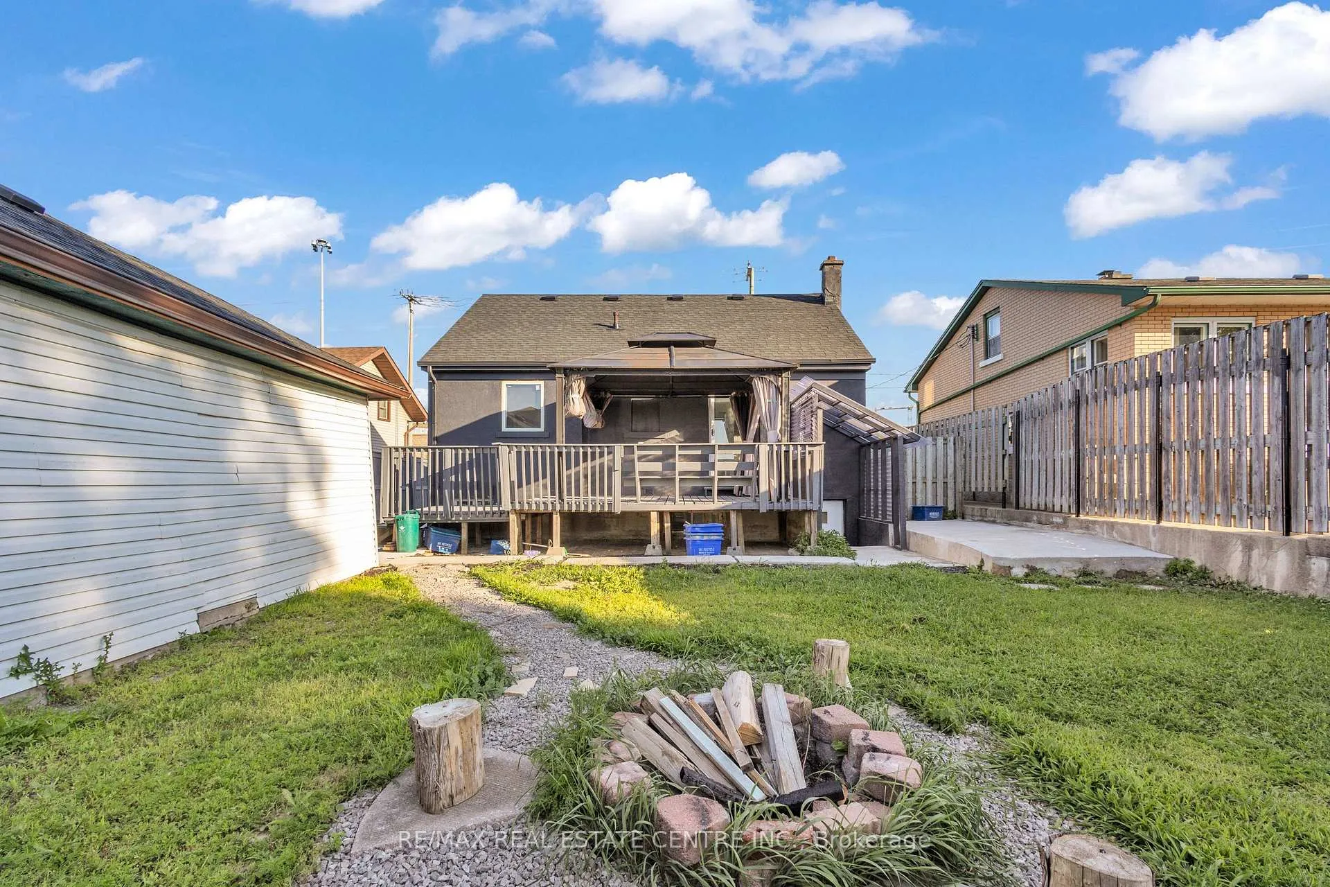 Photo 35 of 84 Avalon Place, Kitchener — HOMEH