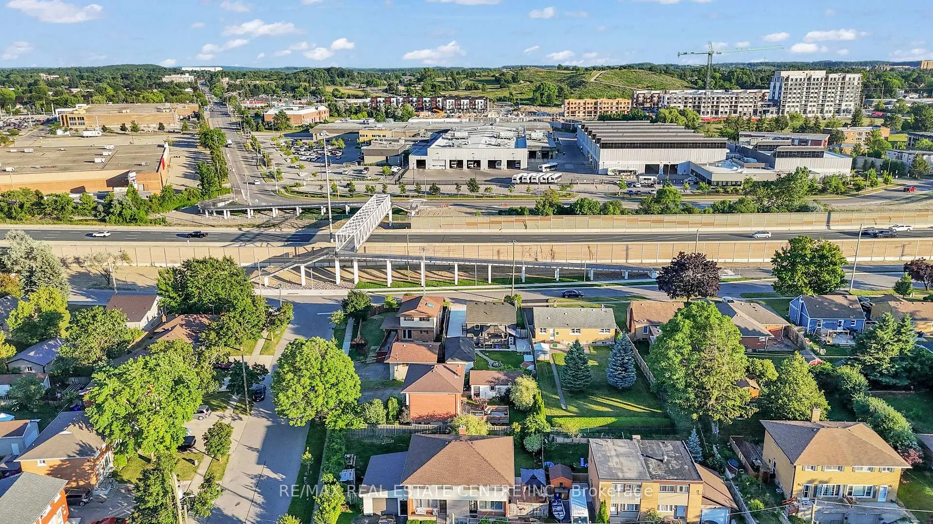 Photo 41 of 84 Avalon Place, Kitchener — HOMEH