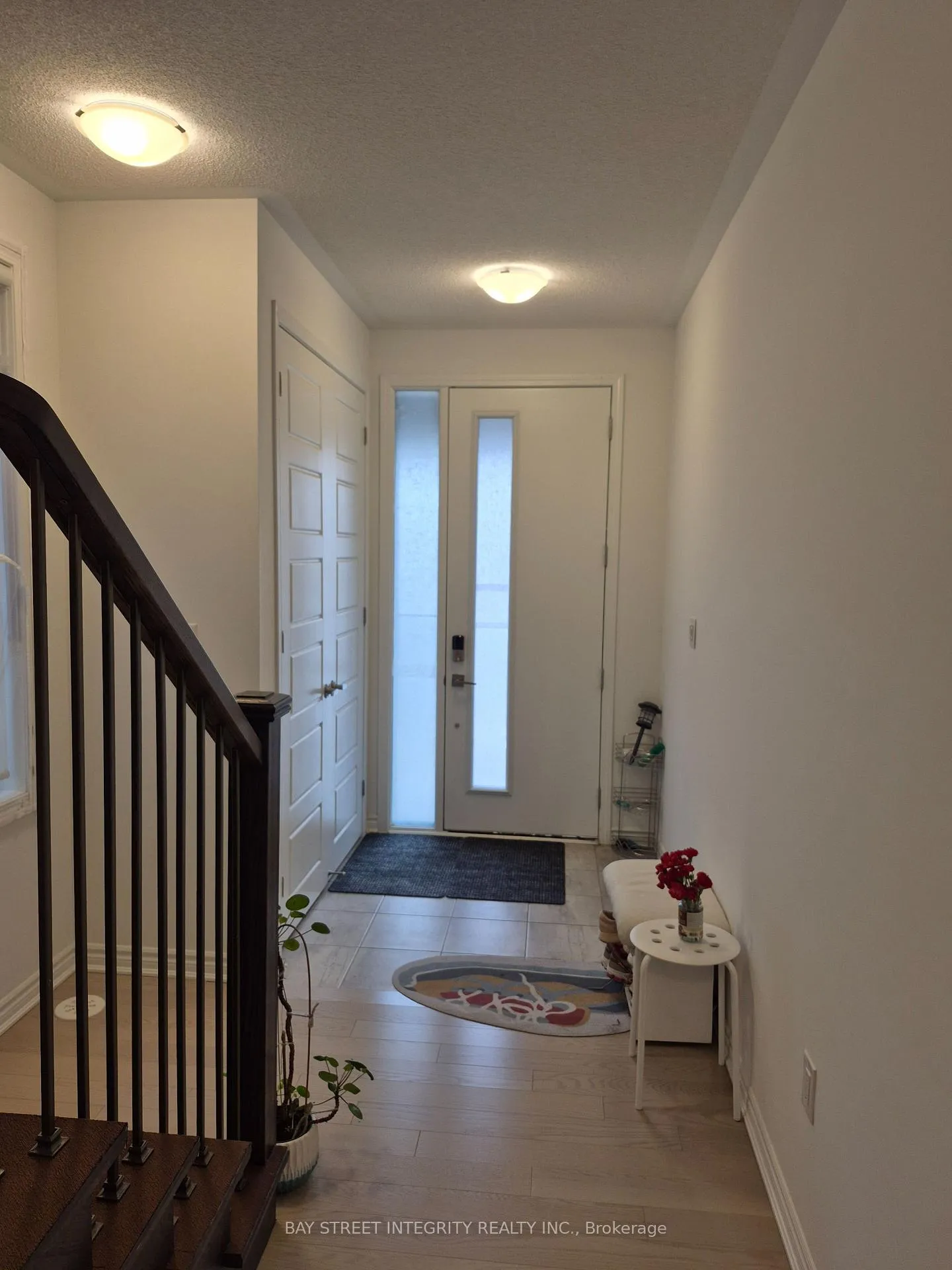 Photo 6 of 1395 Shevchenko Boulevard, Oakville, Northwest — HOMEH