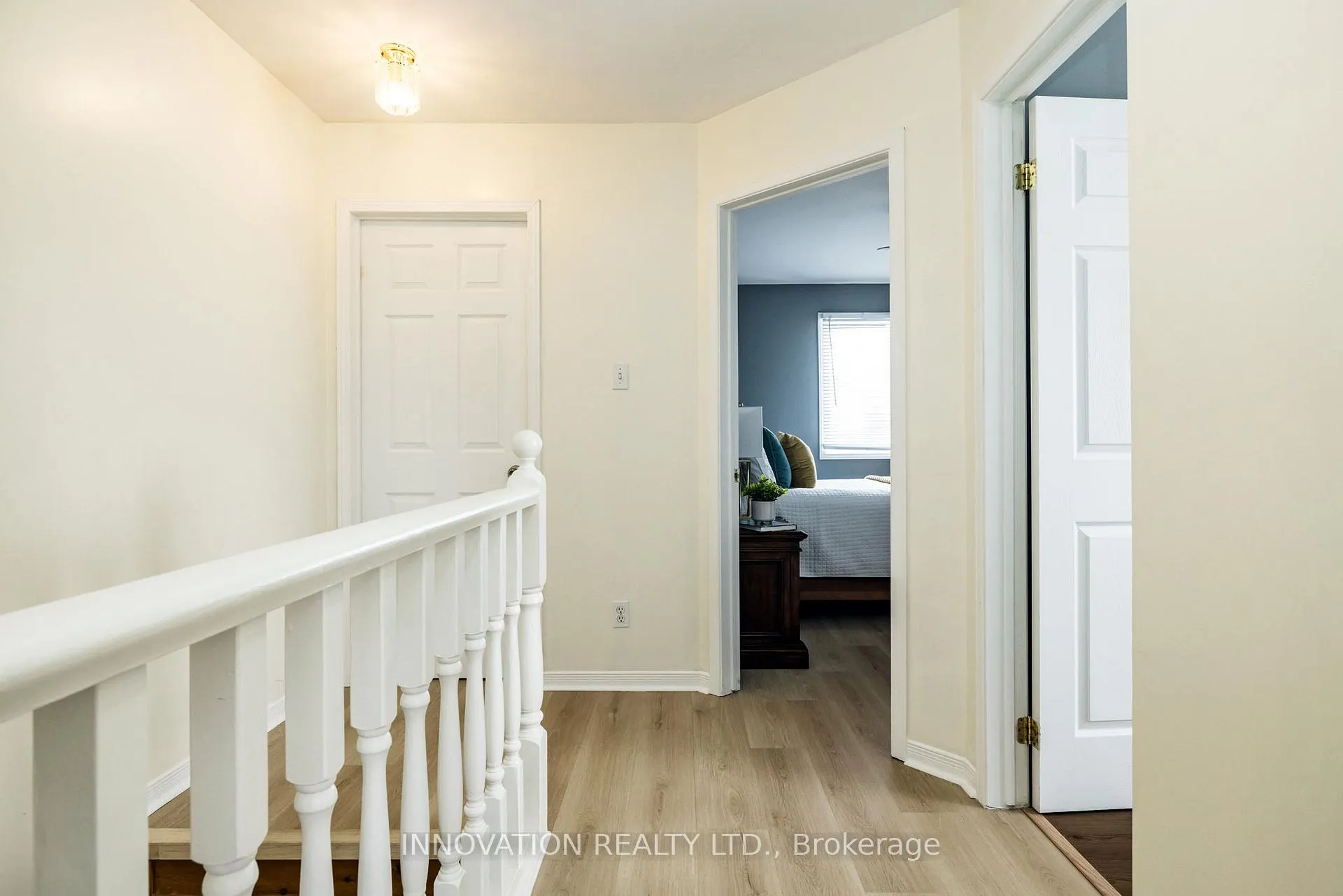 Photo 21 of 19 Thomas Street, Smiths Falls — HOMEH