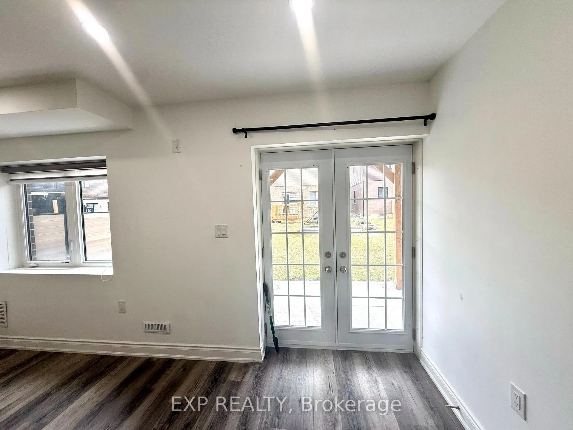 Photo 5 of 11 Flagg Avenue, Brant, Paris — HOMEH