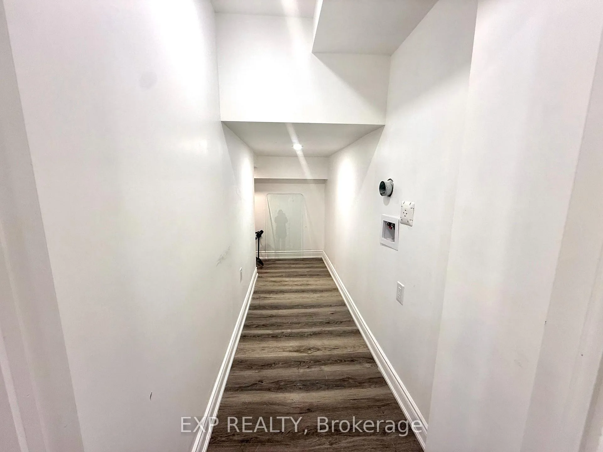 Photo 12 of 11 Flagg Avenue, Brant, Paris — HOMEH