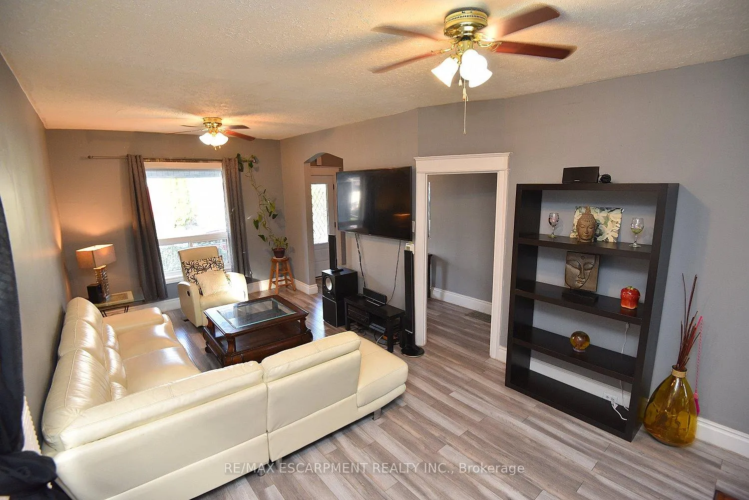 Photo 5 of 56 Kinrade Avenue, Hamilton, Gibson — HOMEH
