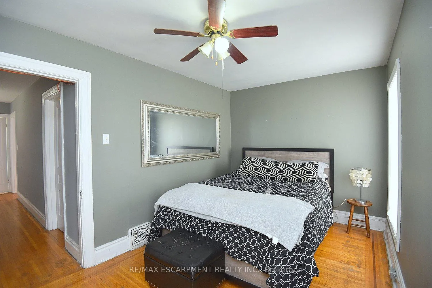 Photo 15 of 56 Kinrade Avenue, Hamilton, Gibson — HOMEH
