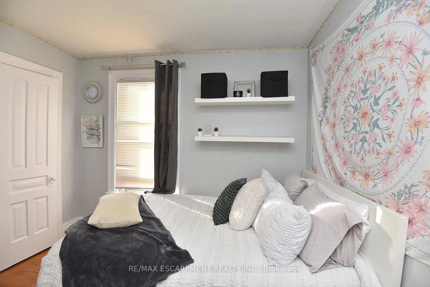 Photo 16 of 56 Kinrade Avenue, Hamilton, Gibson — HOMEH