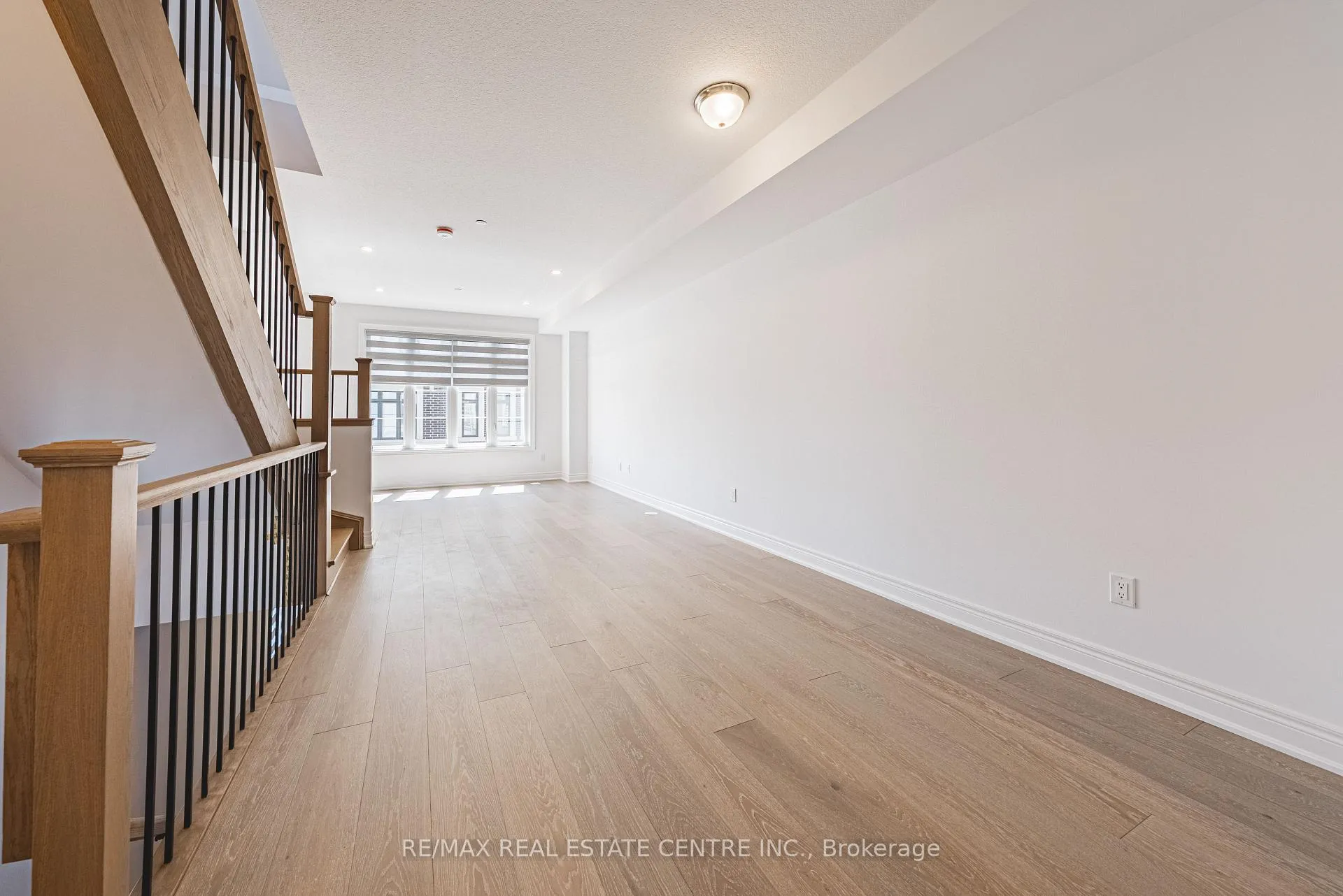 Photo 7 of Unit 41, 260 Melody Cmn, Oakville, River Oaks — HOMEH