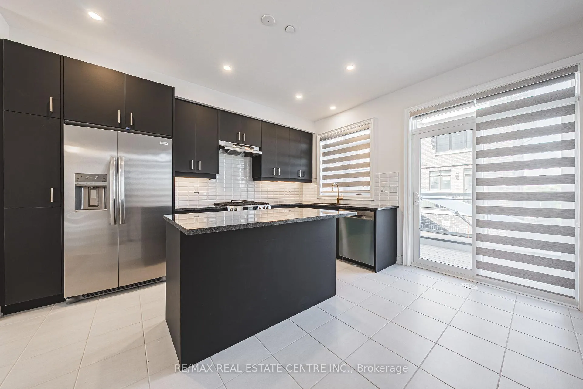 Photo 14 of Unit 41, 260 Melody Cmn, Oakville, River Oaks — HOMEH