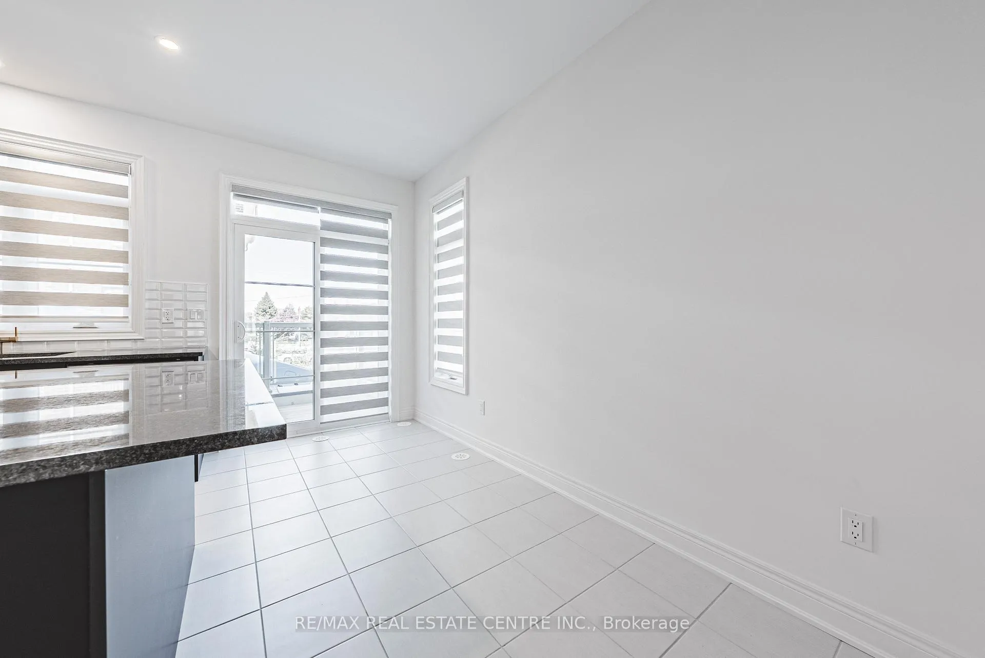 Photo 20 of Unit 41, 260 Melody Cmn, Oakville, River Oaks — HOMEH