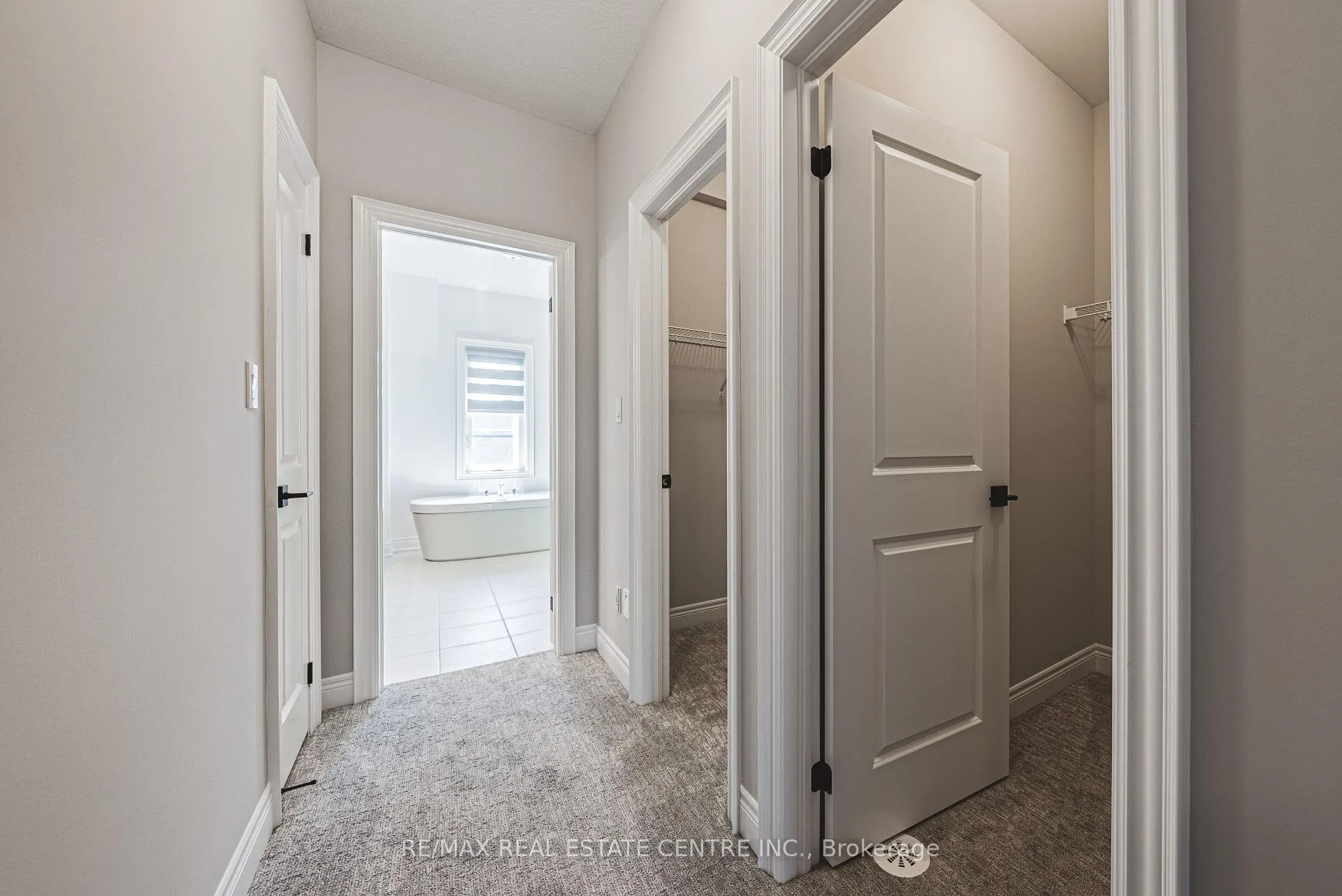 Photo 36 of Unit 41, 260 Melody Cmn, Oakville, River Oaks — HOMEH