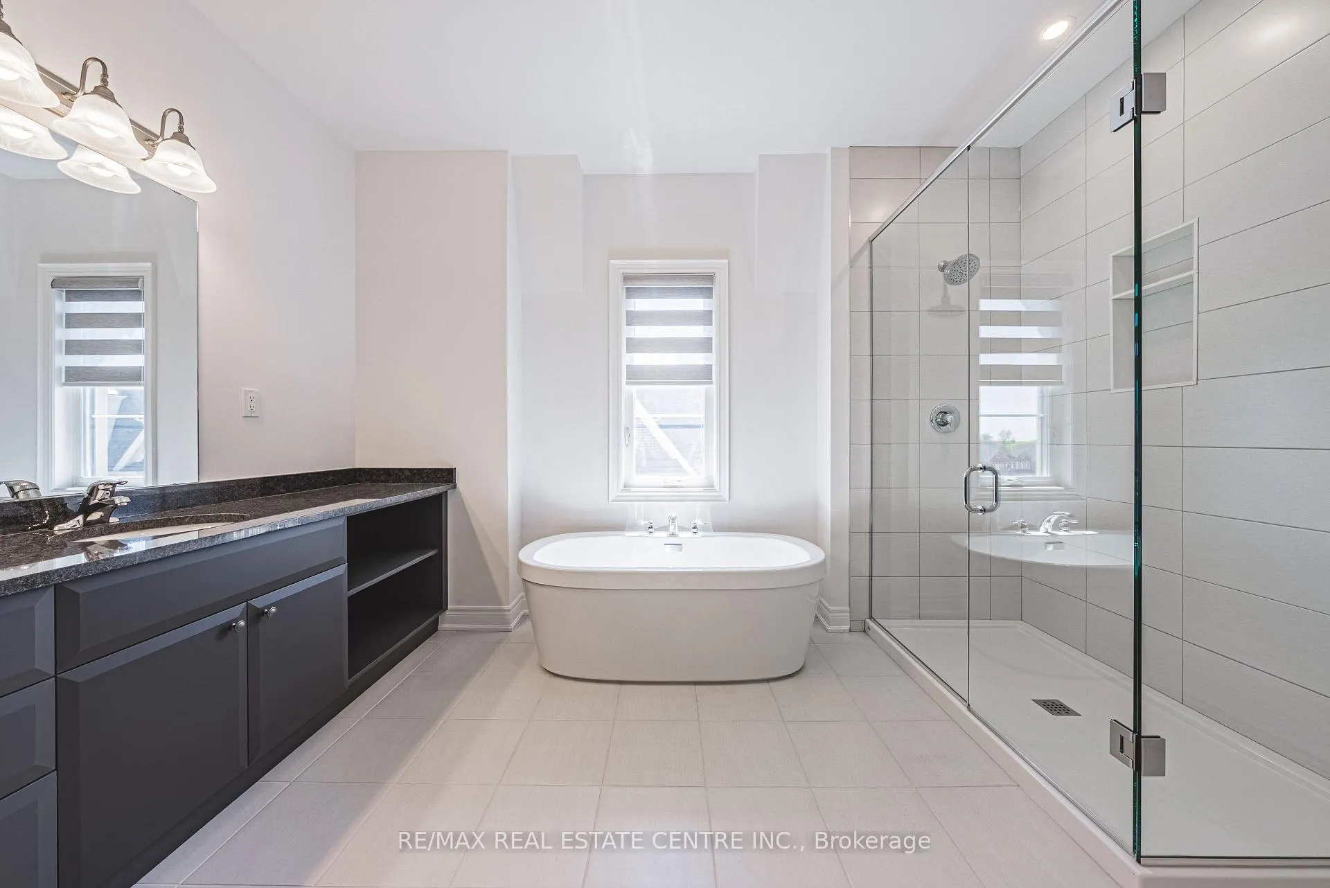 Photo 38 of Unit 41, 260 Melody Cmn, Oakville, River Oaks — HOMEH