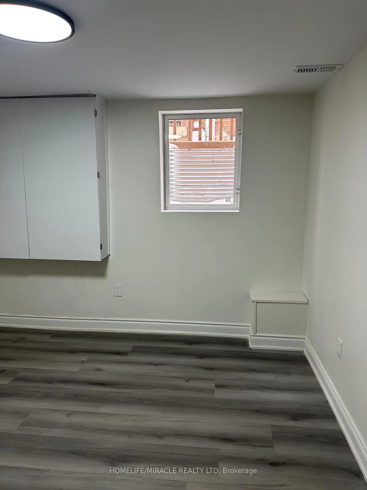 Photo 4 of 150 Beechnut Road, Vaughan, West Woodbridge — HOMEH