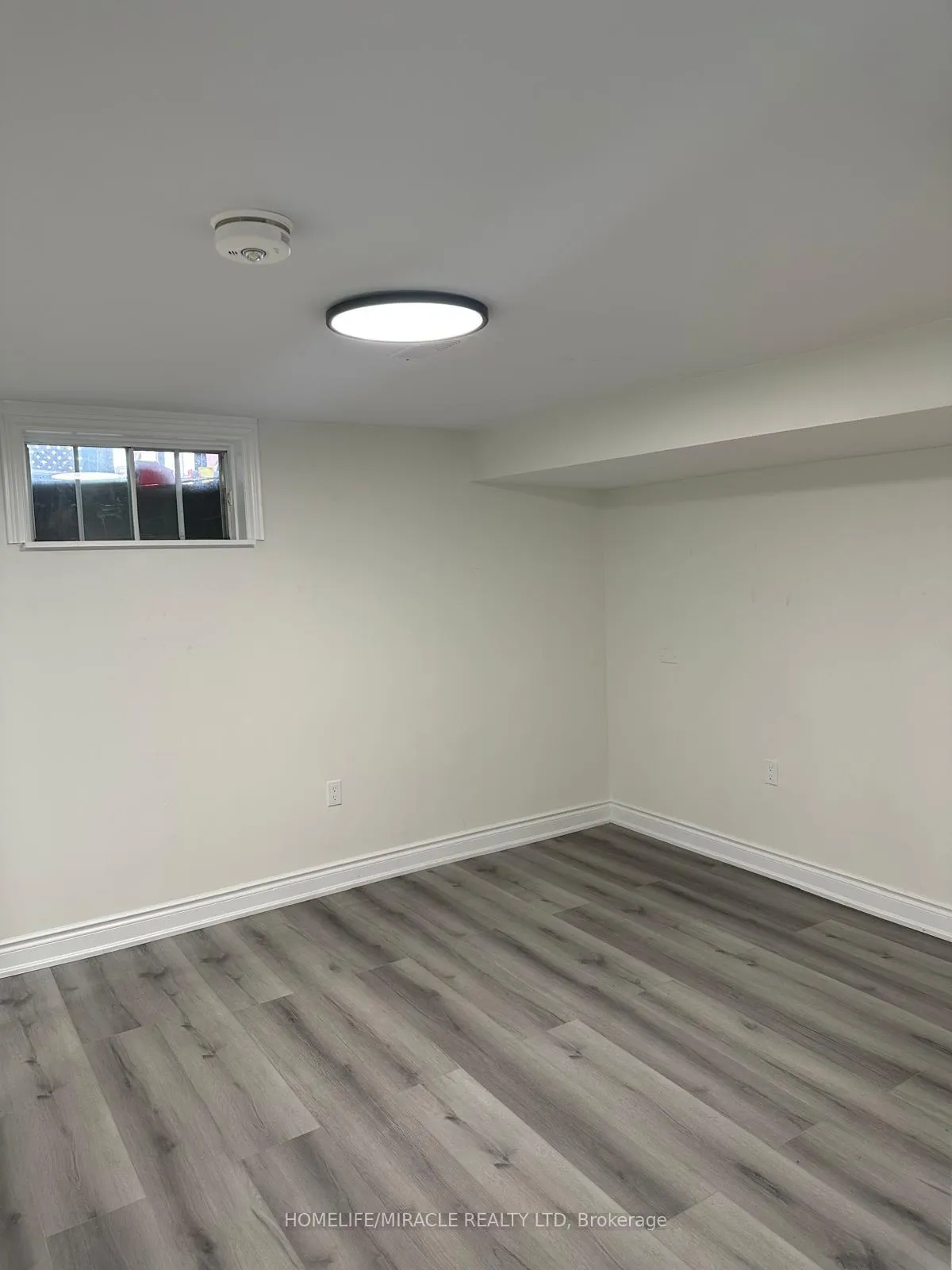 Photo 5 of 150 Beechnut Road, Vaughan, West Woodbridge — HOMEH
