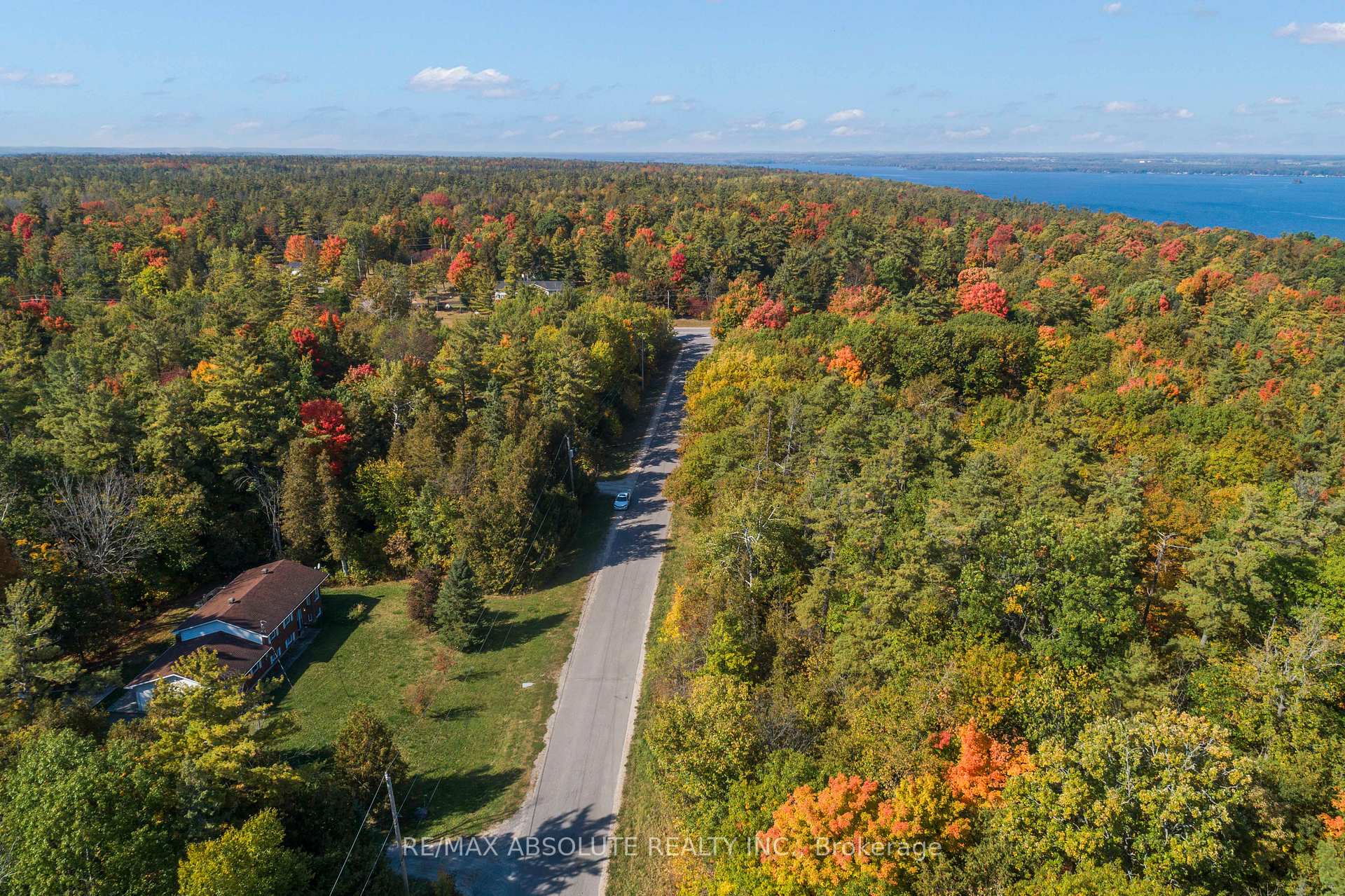 Photo 15 of 02 Braecrest Avenue, McNab/Braeside, Mcnab/Braeside Twps — HOMEH