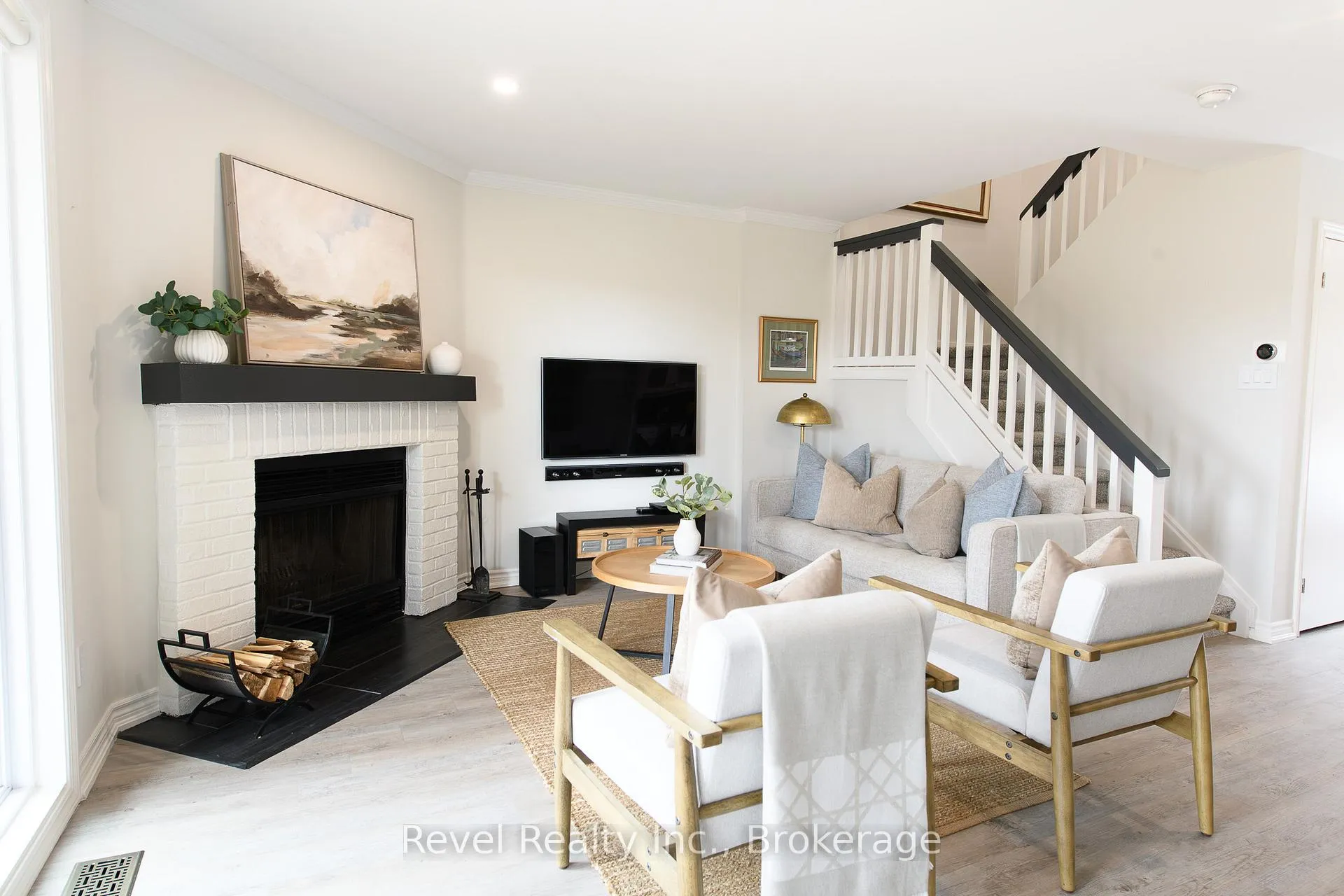 Photo 4 of Unit 58, 145 Fairway Crescent, Collingwood — HOMEH