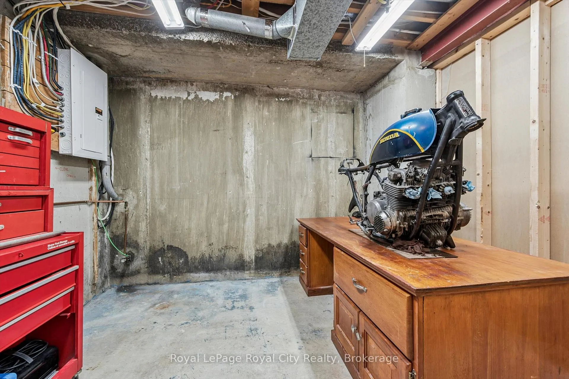 Photo 34 of Unit 39, 121 Bagot Street, Guelph, Junction/Onward Willow — HOMEH
