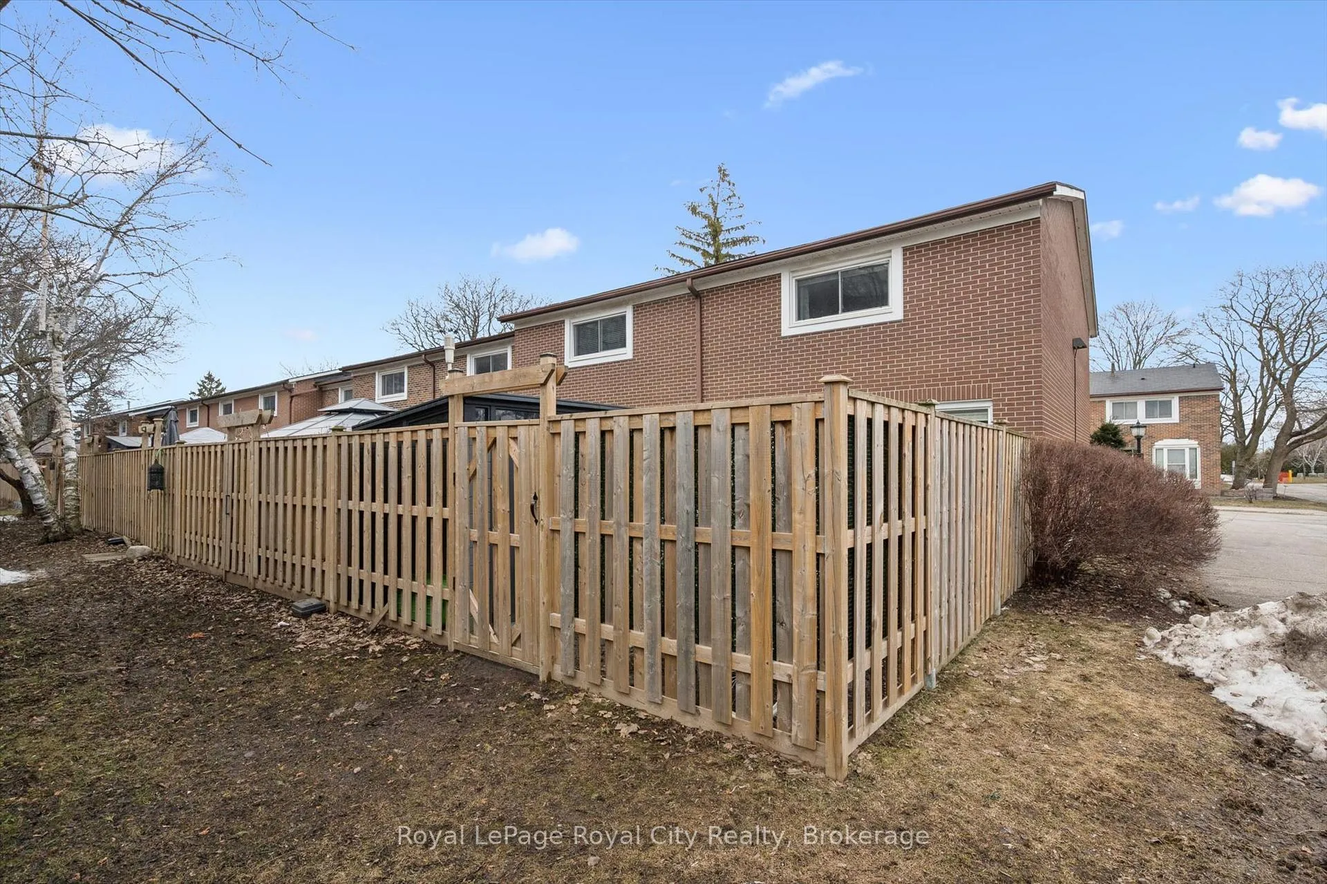 Photo 40 of Unit 39, 121 Bagot Street, Guelph, Junction/Onward Willow — HOMEH
