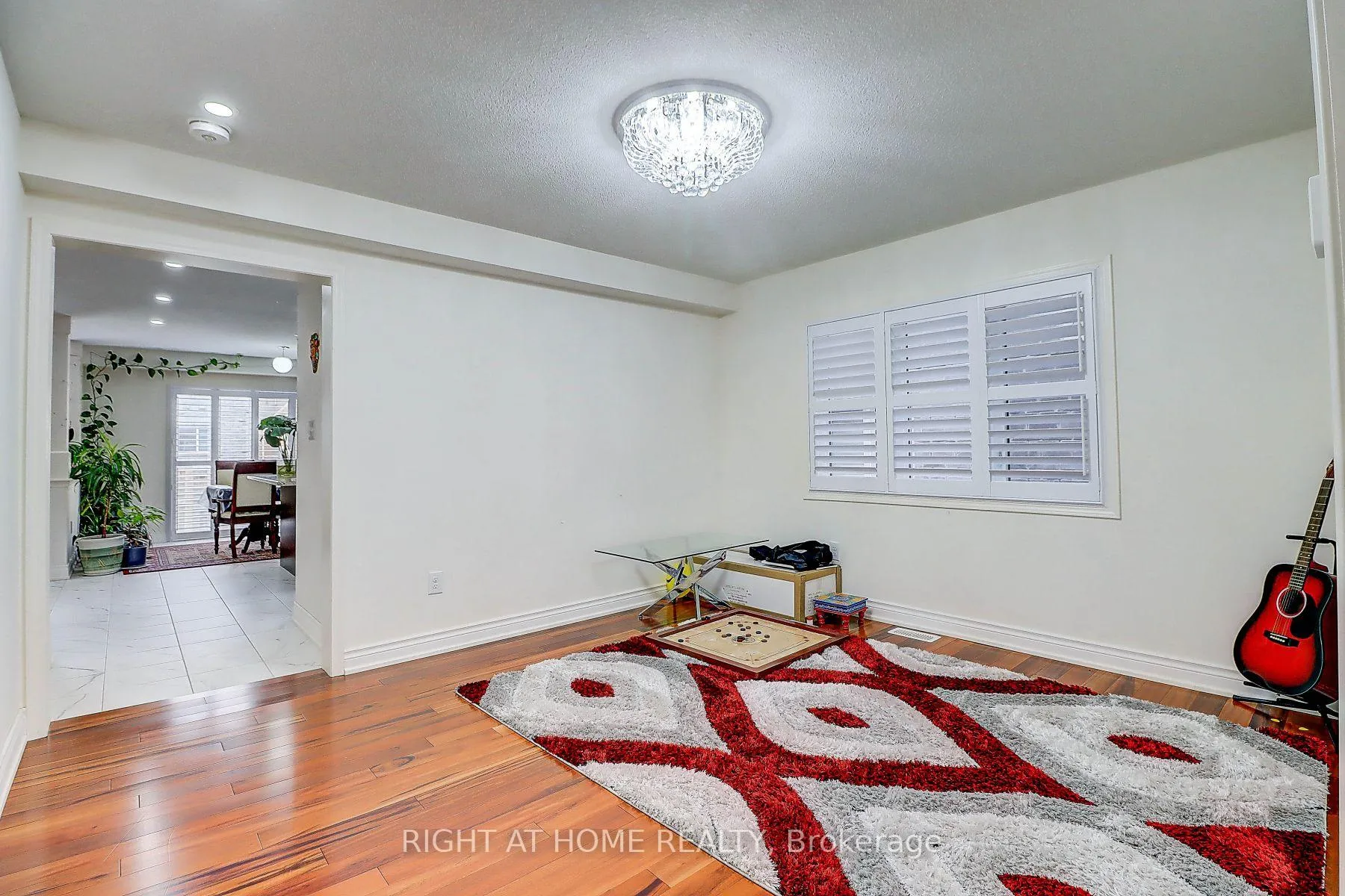 Photo 5 of Unit Main, 58 Barnfield Crescent, Ajax, Northeast Ajax — HOMEH
