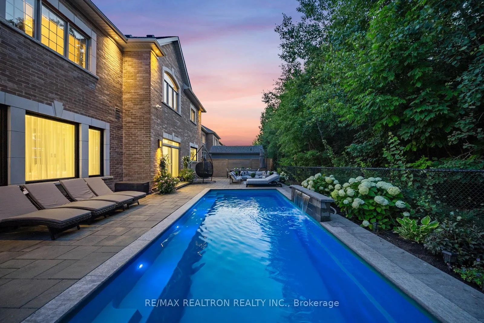 Photo 1 of 61 Cedarpoint Court, Vaughan, Patterson — HOMEH