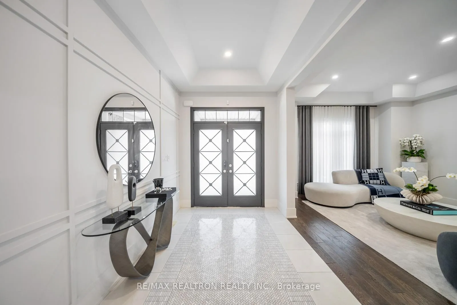 Photo 12 of 61 Cedarpoint Court, Vaughan, Patterson — HOMEH