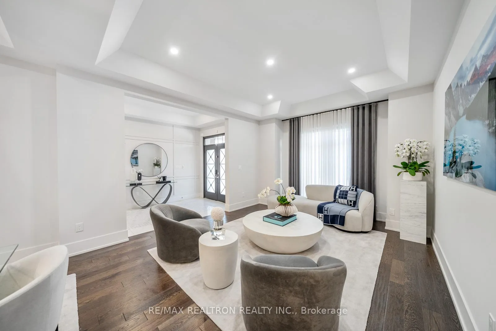 Photo 13 of 61 Cedarpoint Court, Vaughan, Patterson — HOMEH