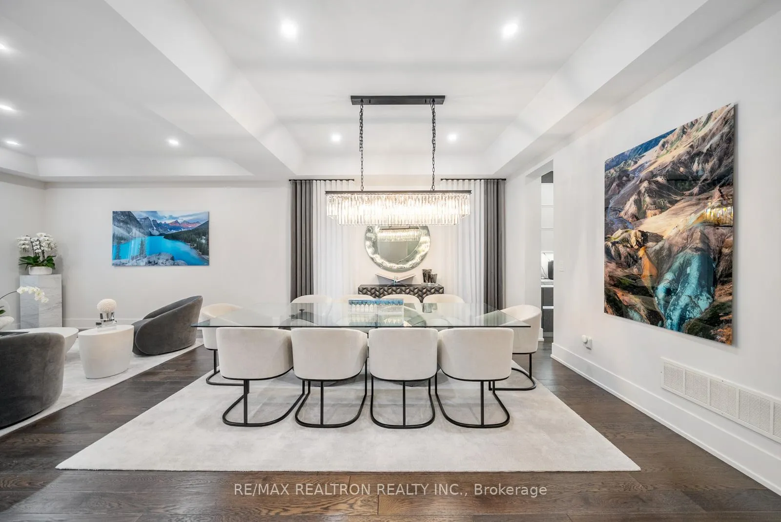 Photo 16 of 61 Cedarpoint Court, Vaughan, Patterson — HOMEH
