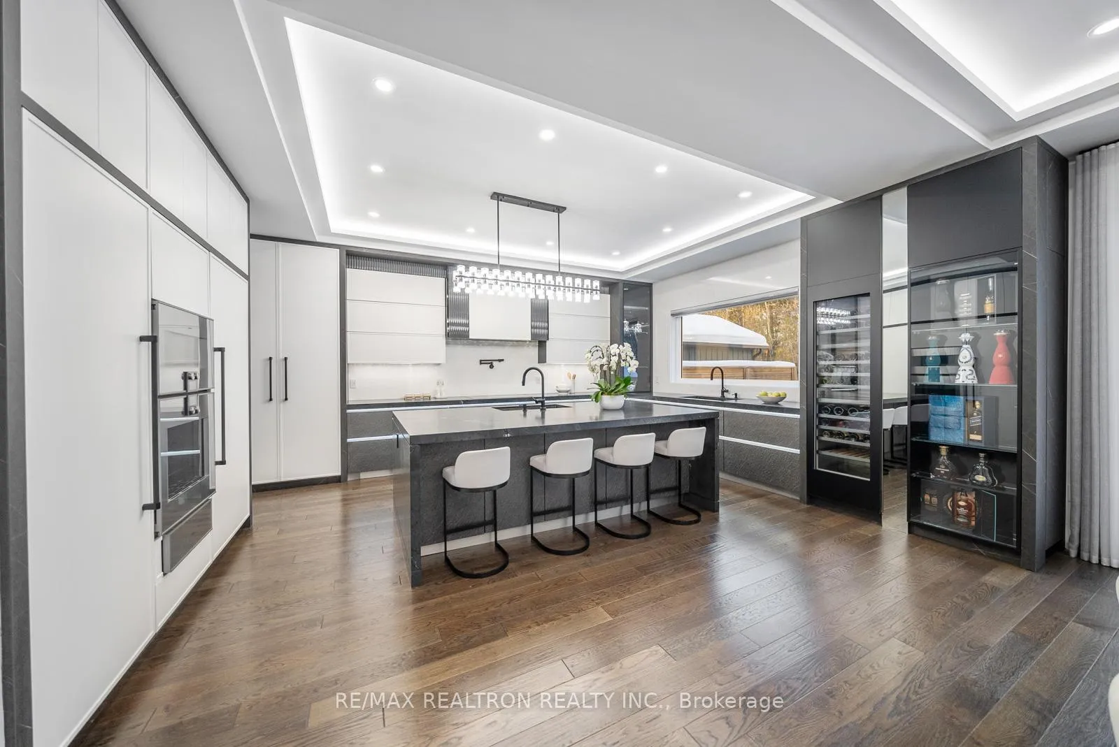 Photo 22 of 61 Cedarpoint Court, Vaughan, Patterson — HOMEH