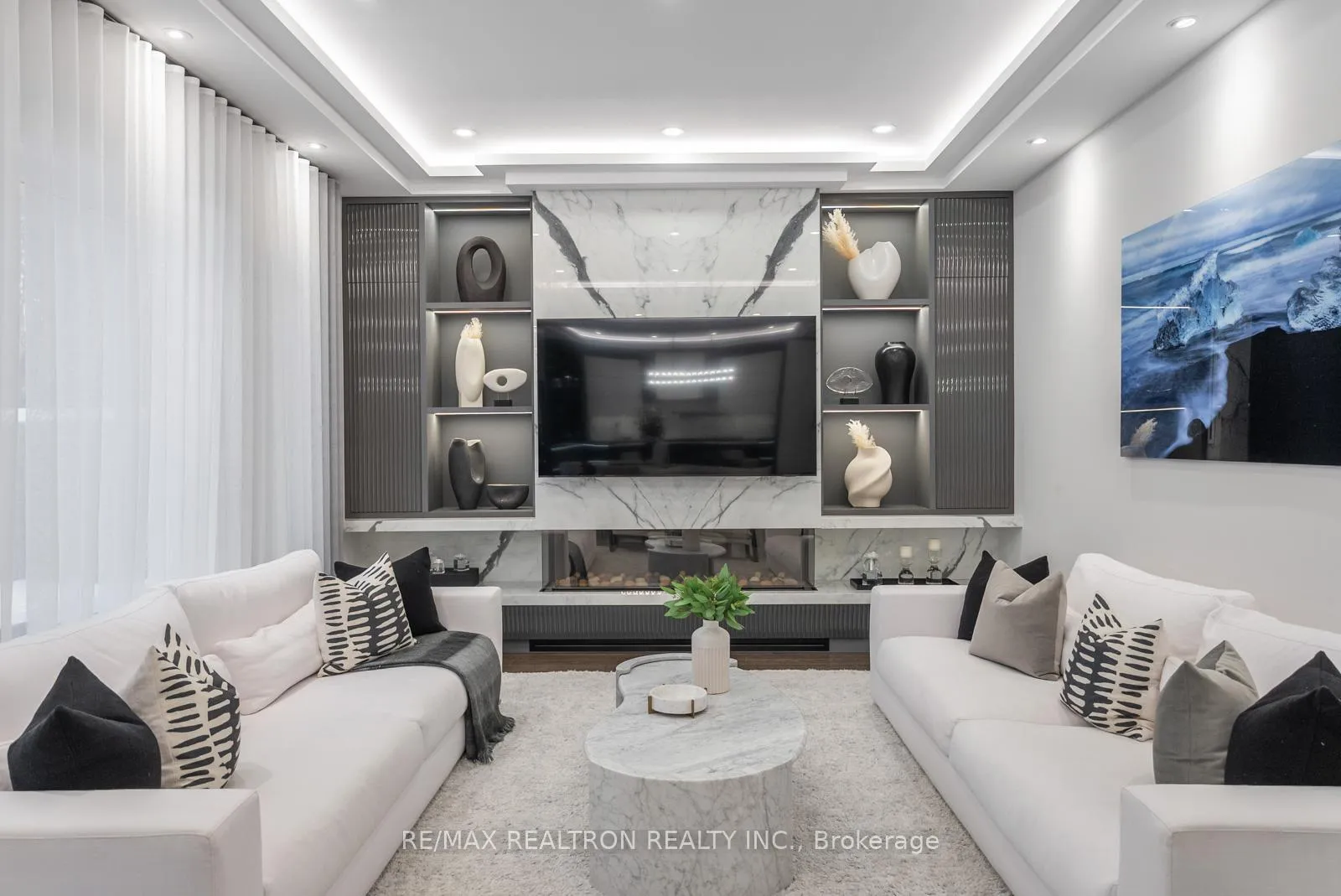 Photo 26 of 61 Cedarpoint Court, Vaughan, Patterson — HOMEH