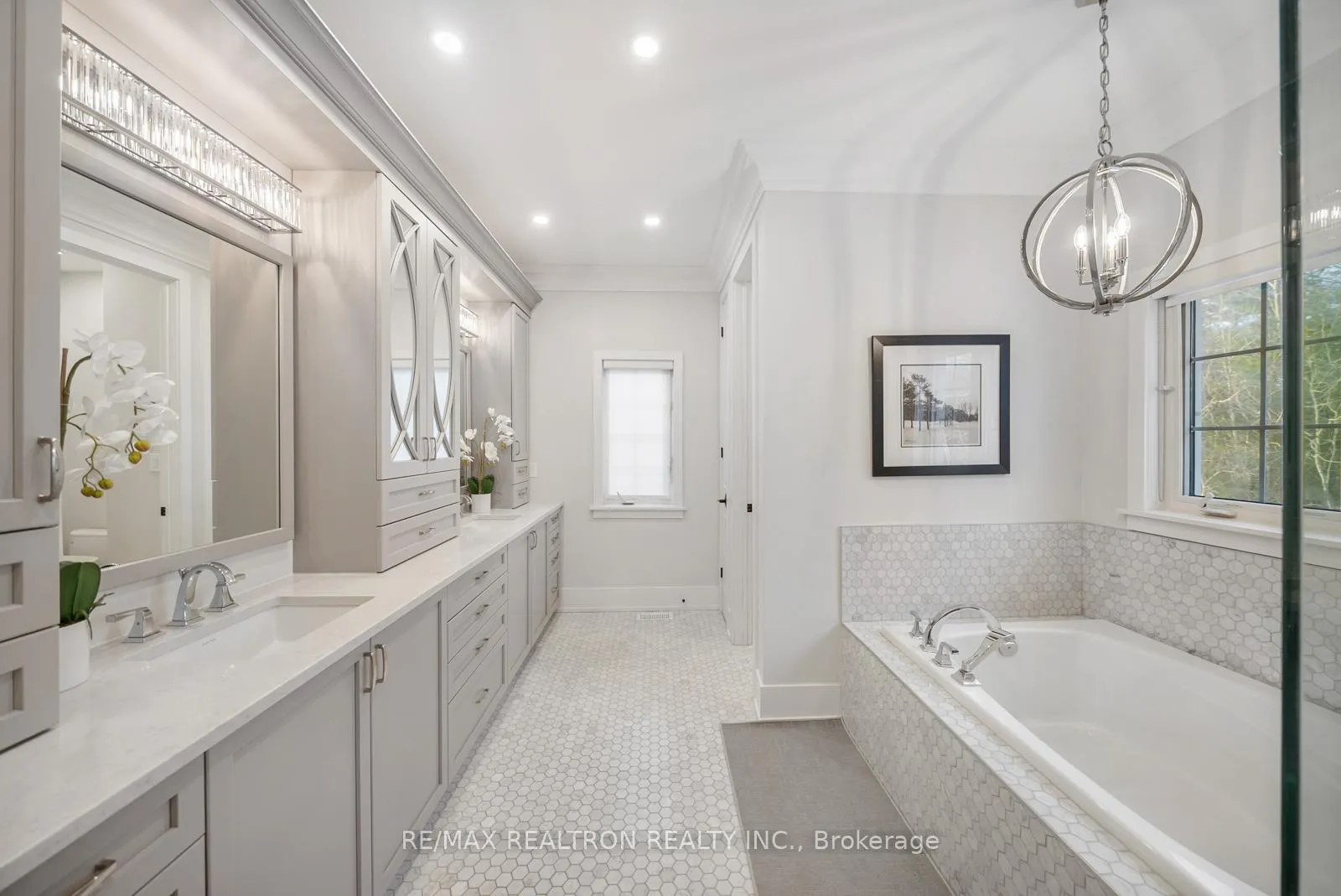 Photo 35 of 61 Cedarpoint Court, Vaughan, Patterson — HOMEH