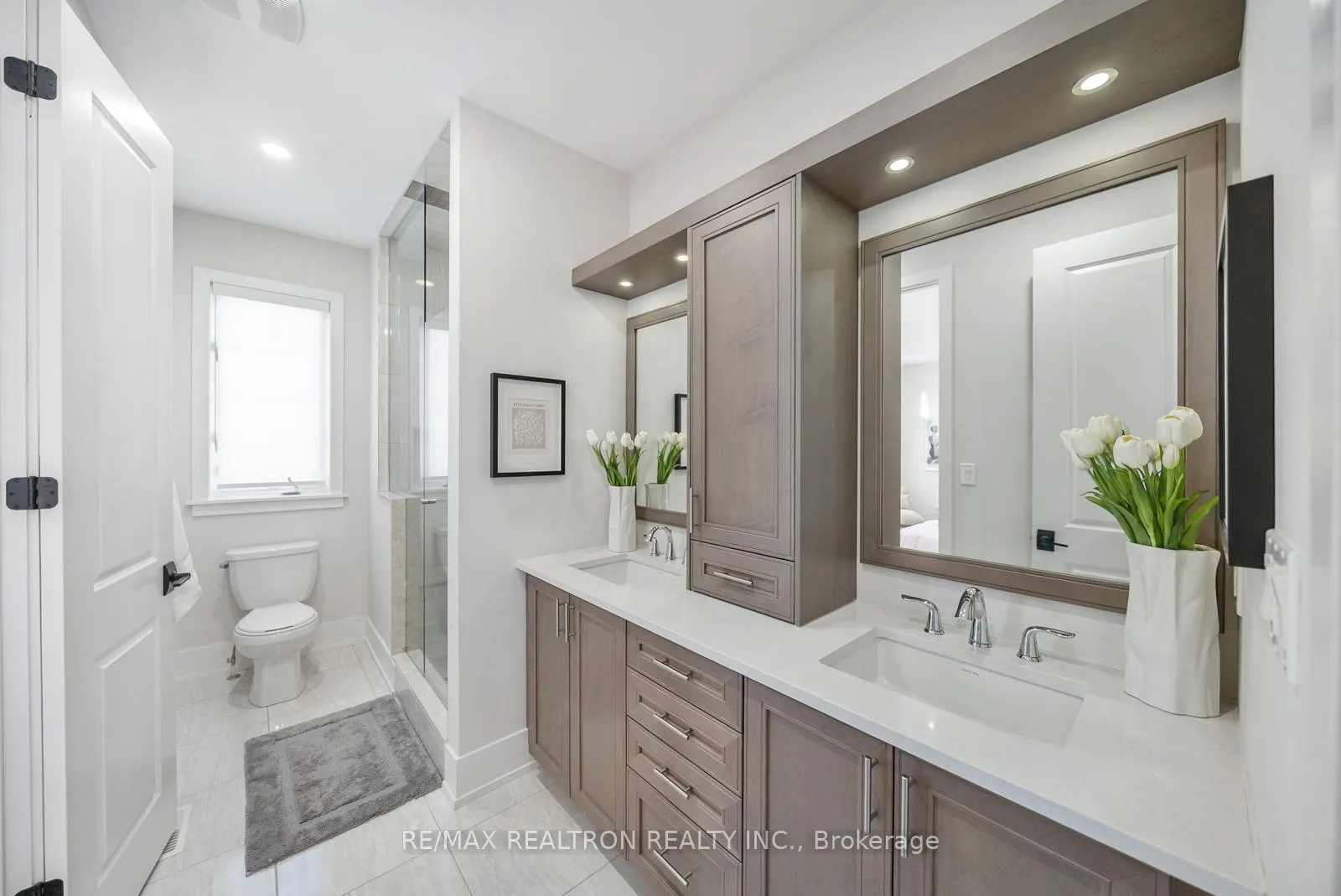 Photo 41 of 61 Cedarpoint Court, Vaughan, Patterson — HOMEH