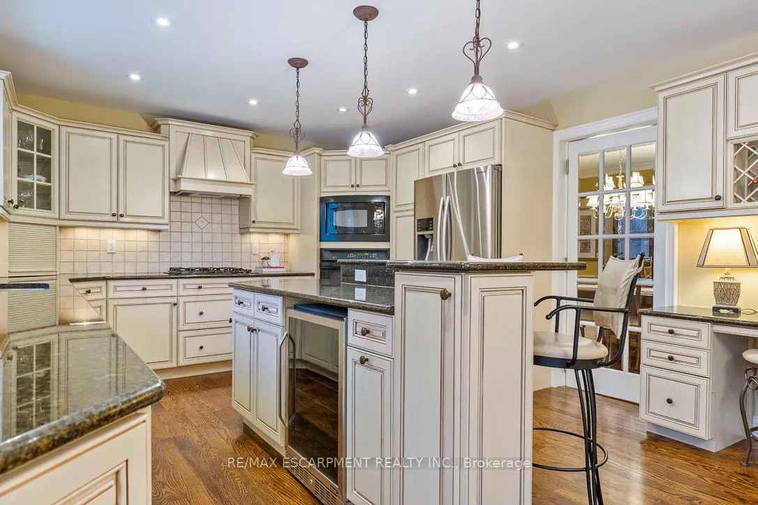 Photo 11 of 1085 Denfield Terrace, Oakville, Glen Abbey — HOMEH