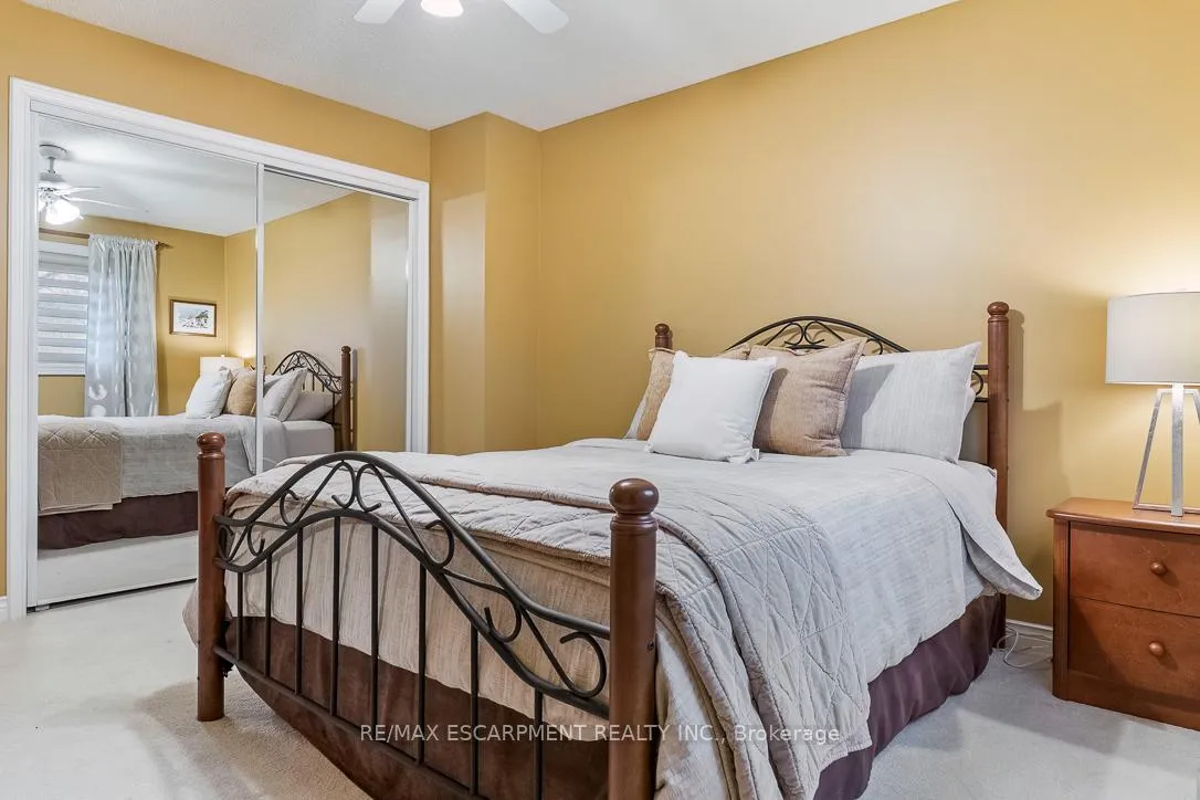 Photo 30 of 1085 Denfield Terrace, Oakville, Glen Abbey — HOMEH
