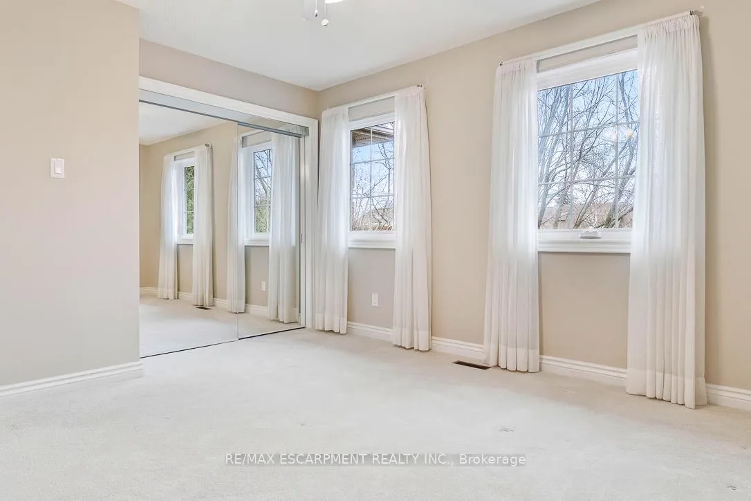 Photo 32 of 1085 Denfield Terrace, Oakville, Glen Abbey — HOMEH