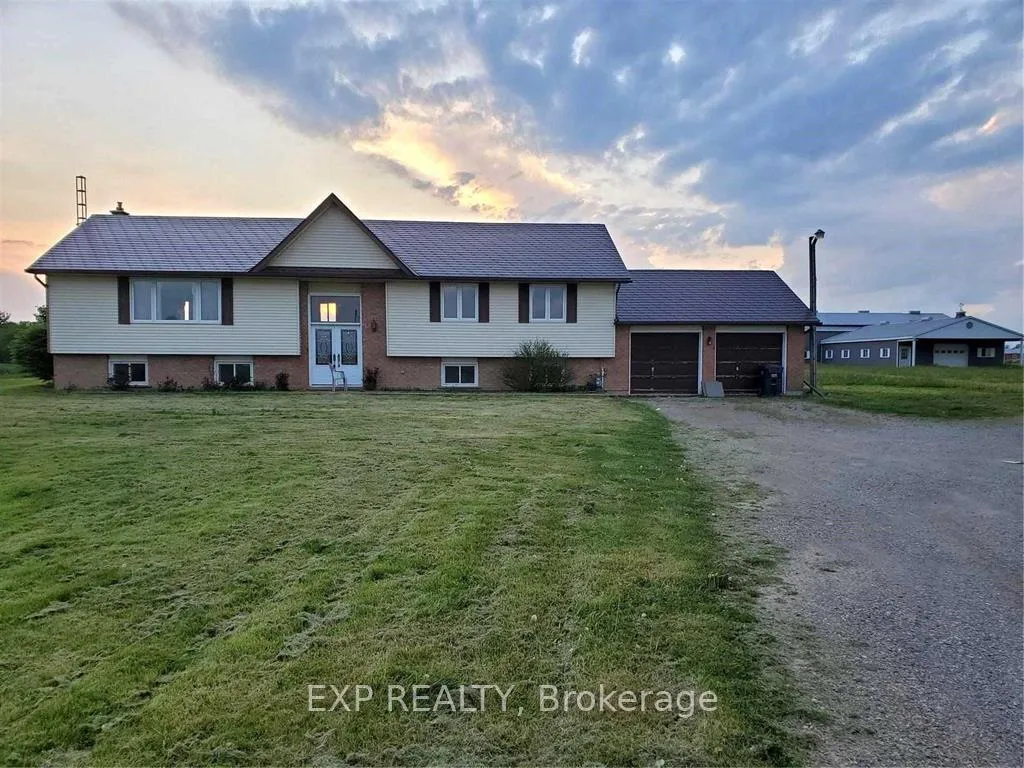 Photo 3 of 2330 King Street N, Caledon, Rural Caledon — HOMEH