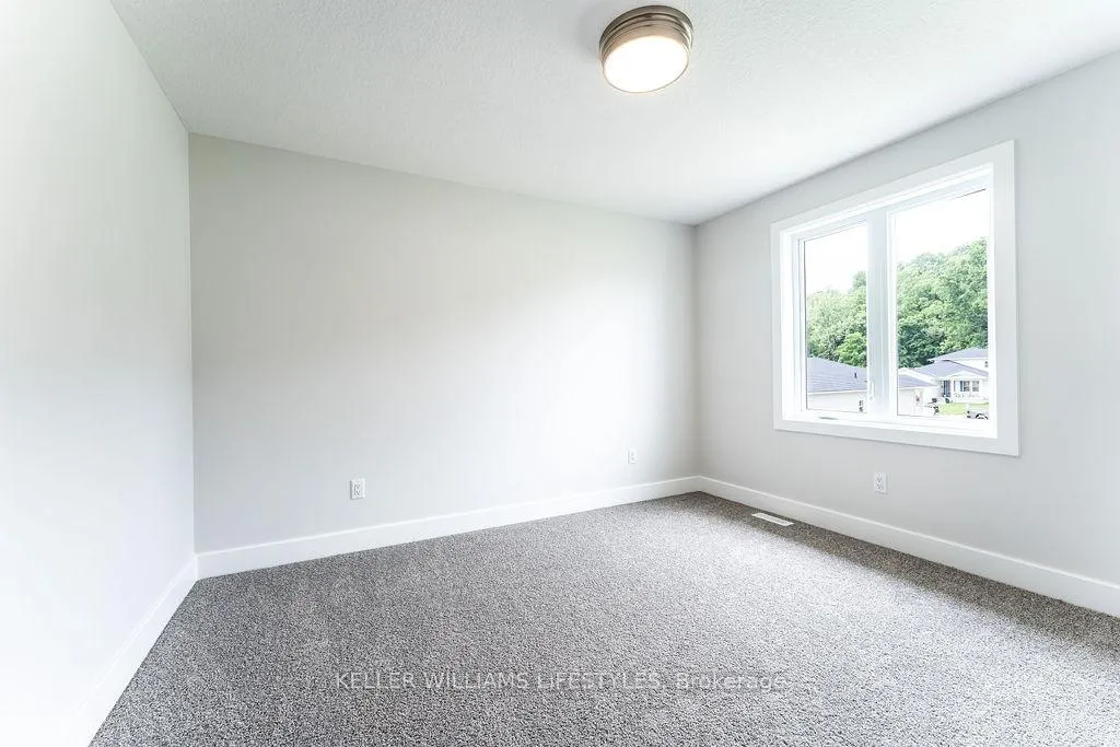 Photo 16 of 409 Breakwater Boulevard, Central Elgin, Rural Central Elgin — HOMEH