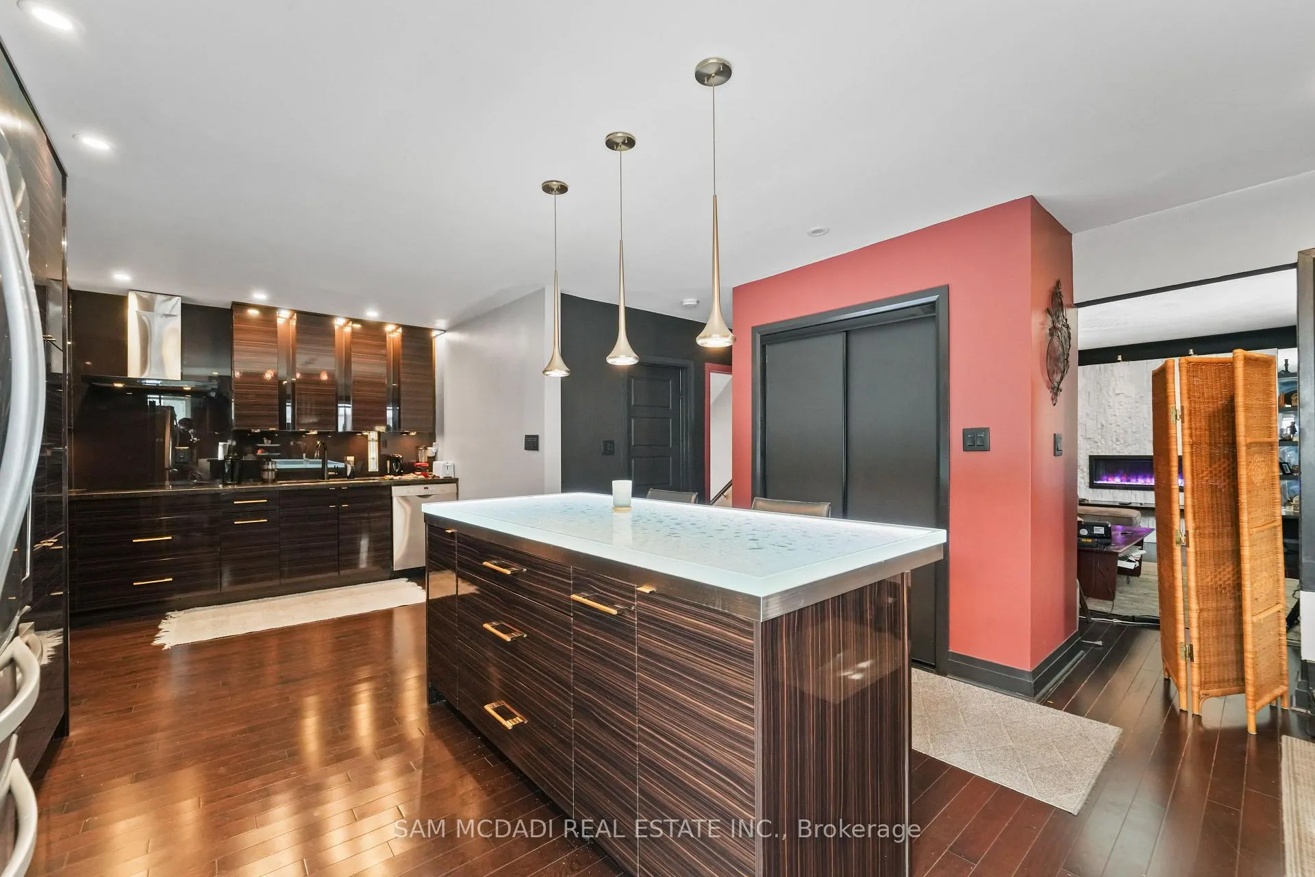 Photo 7 of 12 Roselle Place, Hamilton, Stoney Creek — HOMEH