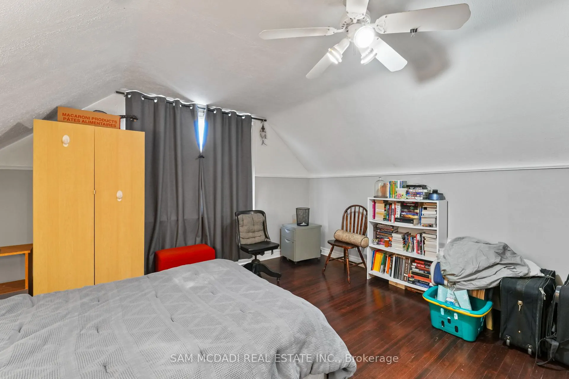 Photo 18 of 12 Roselle Place, Hamilton, Stoney Creek — HOMEH