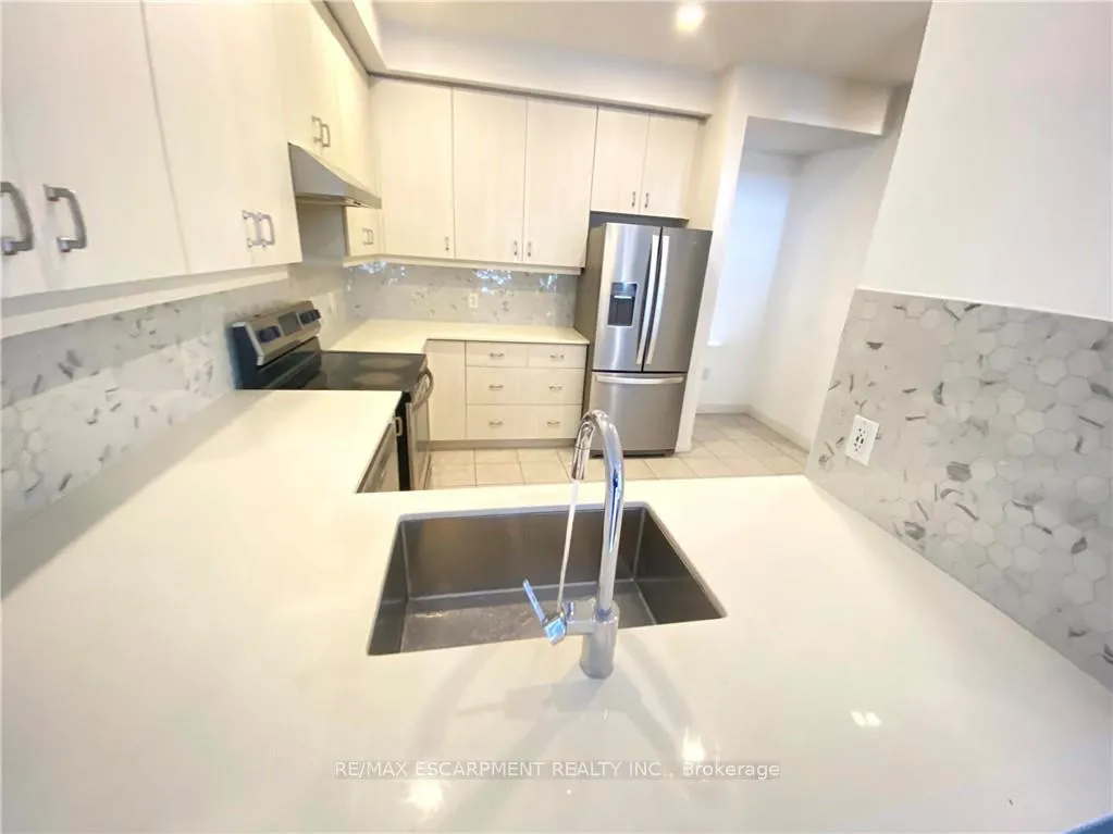 Photo 18 of Unit 129, 30 Times Square Boulevard, Hamilton, Stoney Creek Mountain — HOMEH