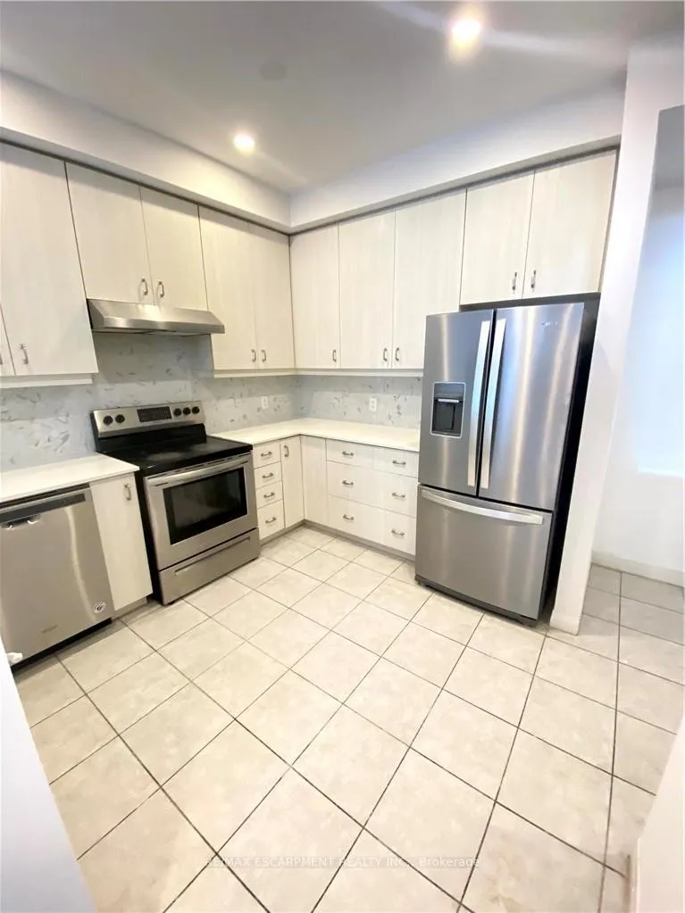 Photo 19 of Unit 129, 30 Times Square Boulevard, Hamilton, Stoney Creek Mountain — HOMEH