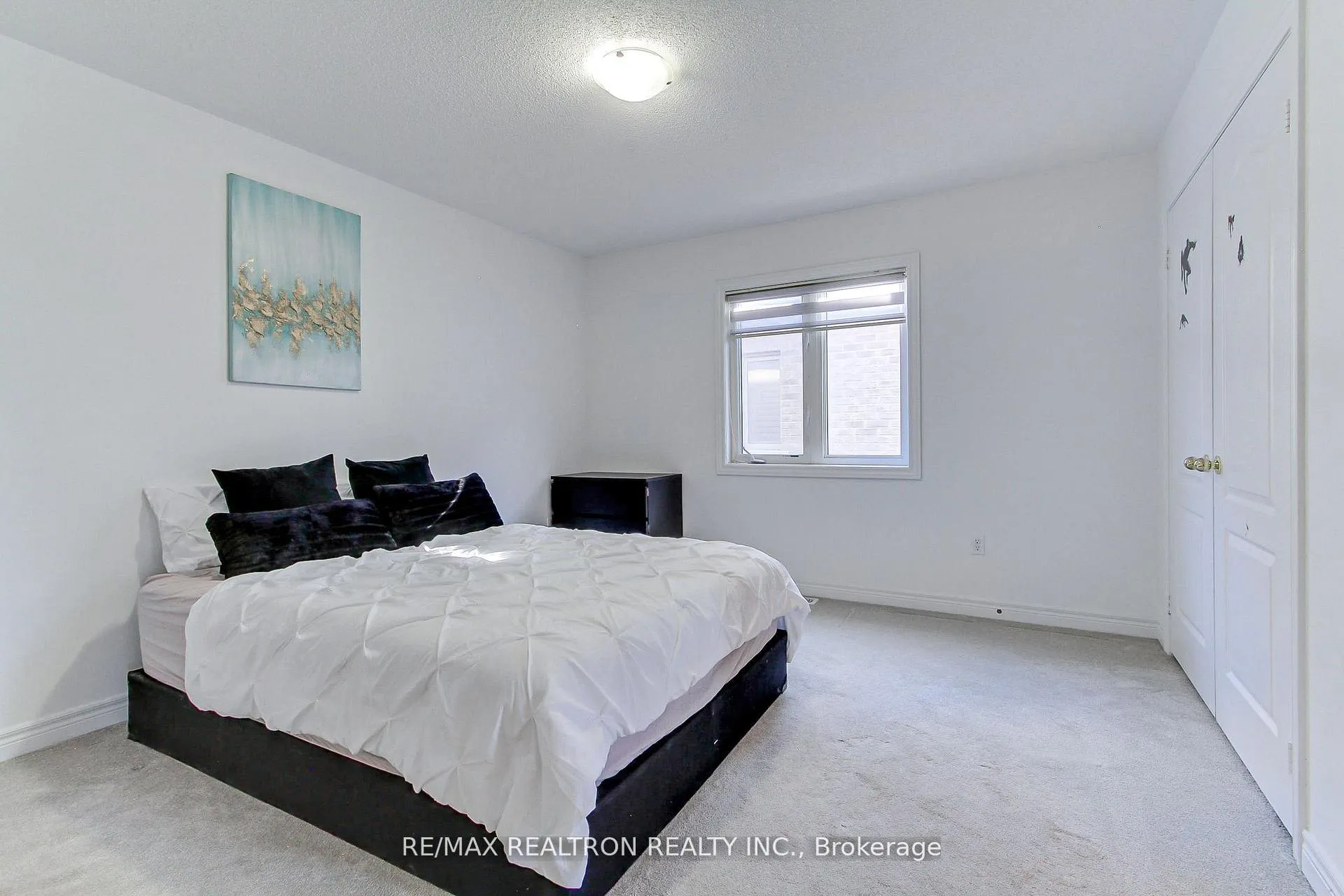 Photo 24 of 79 Apple Valley Way, Brampton, Bram East — HOMEH