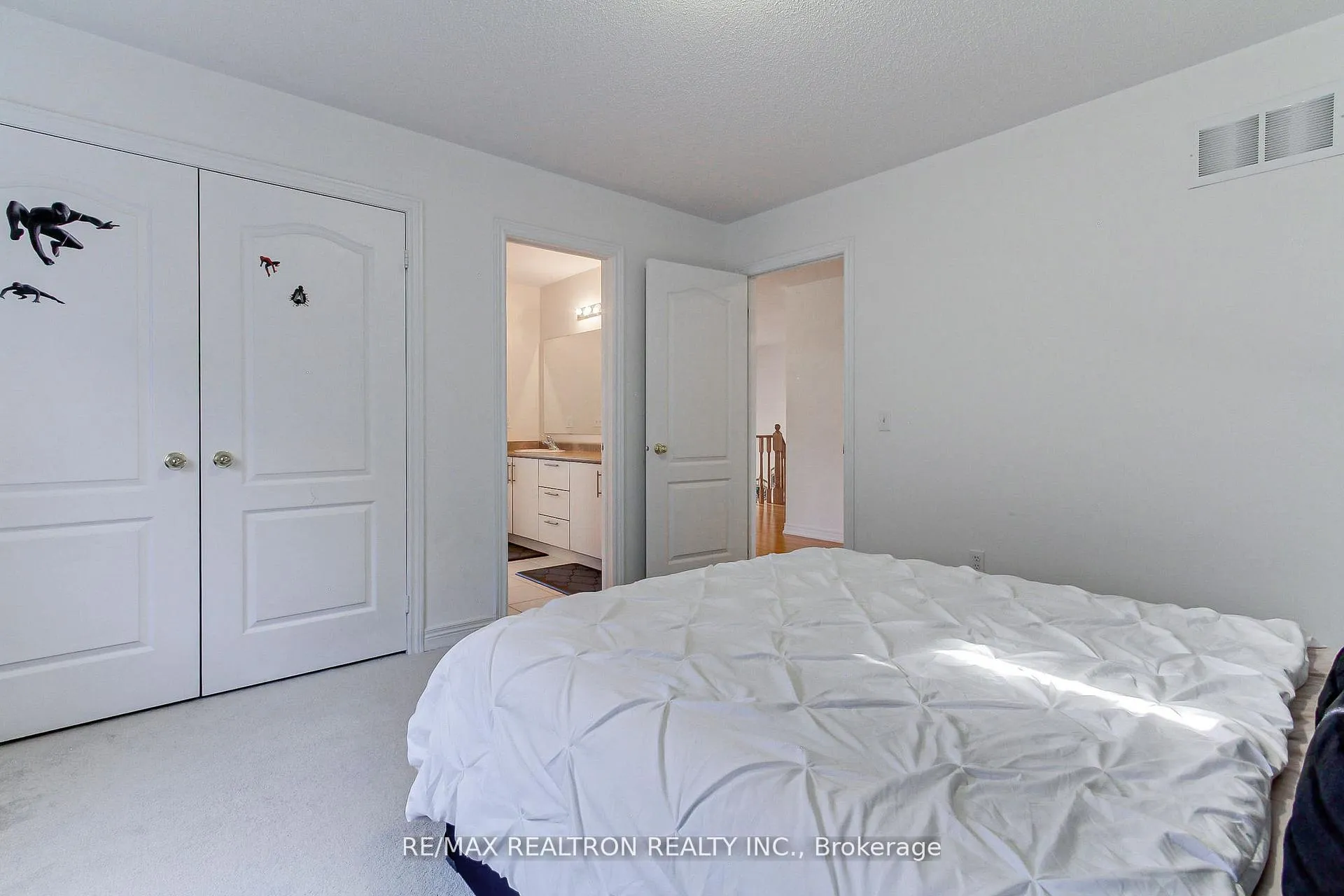 Photo 29 of 79 Apple Valley Way, Brampton, Bram East — HOMEH