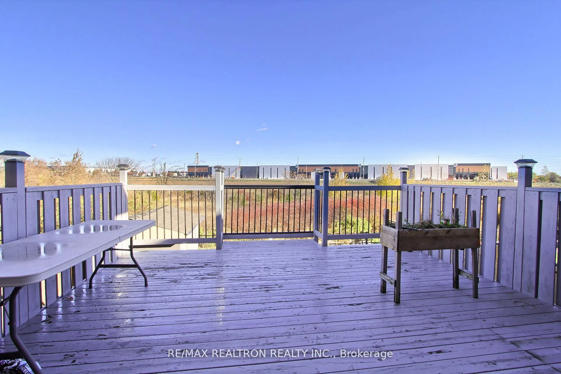 Photo 30 of 79 Apple Valley Way, Brampton, Bram East — HOMEH