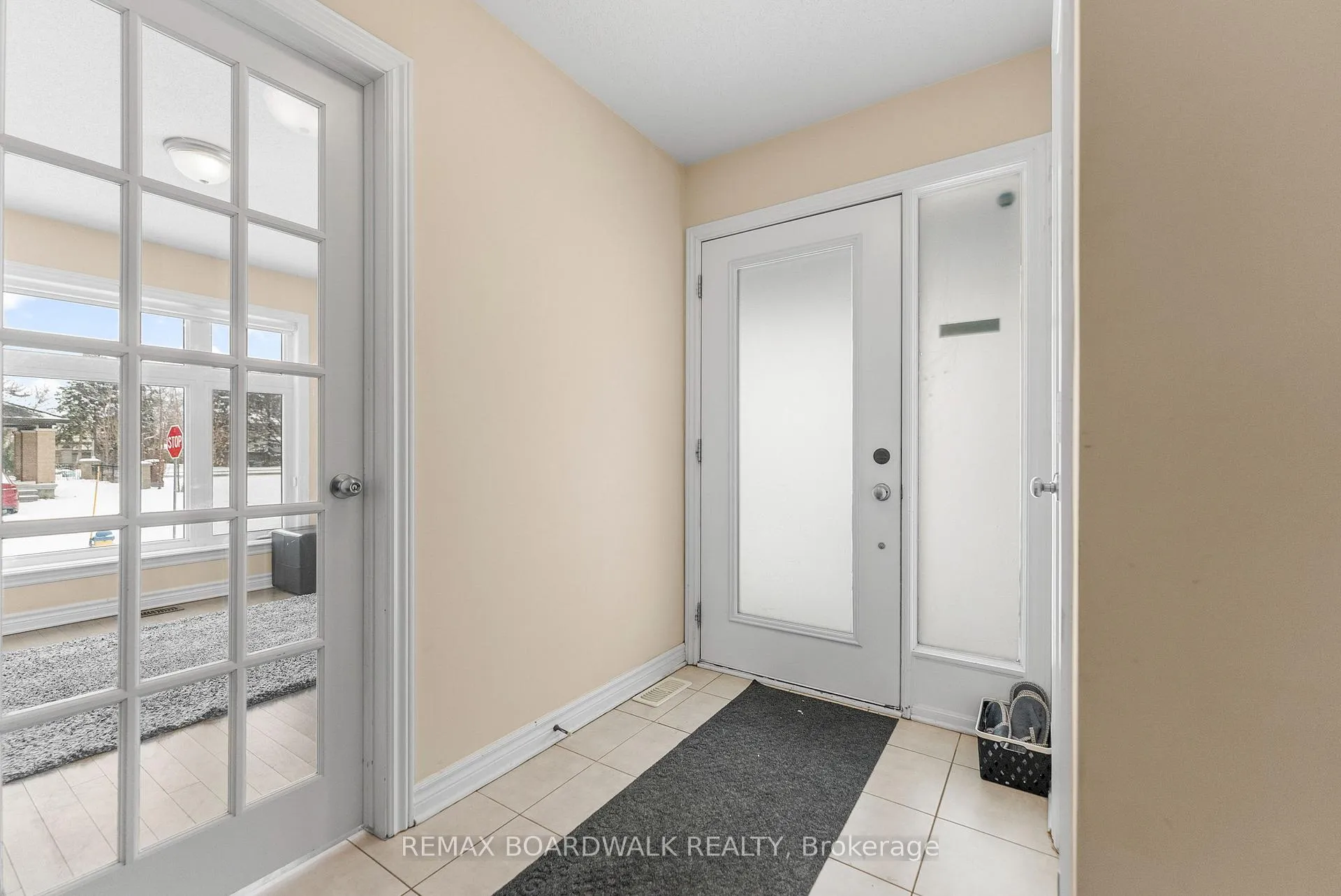 Photo 2 of 135 Wild Senna Way, Ottawa, Barrhaven - Longfields — HOMEH