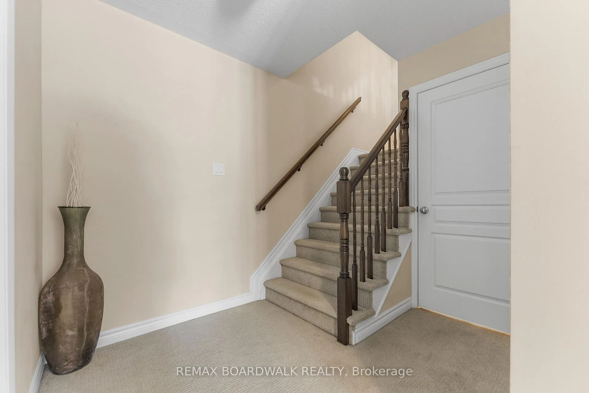 Photo 6 of 135 Wild Senna Way, Ottawa, Barrhaven - Longfields — HOMEH