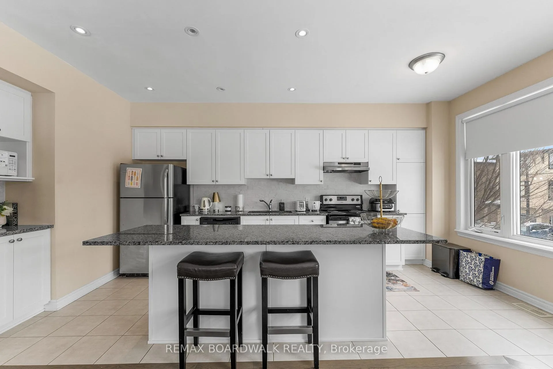 Photo 18 of 135 Wild Senna Way, Ottawa, Barrhaven - Longfields — HOMEH