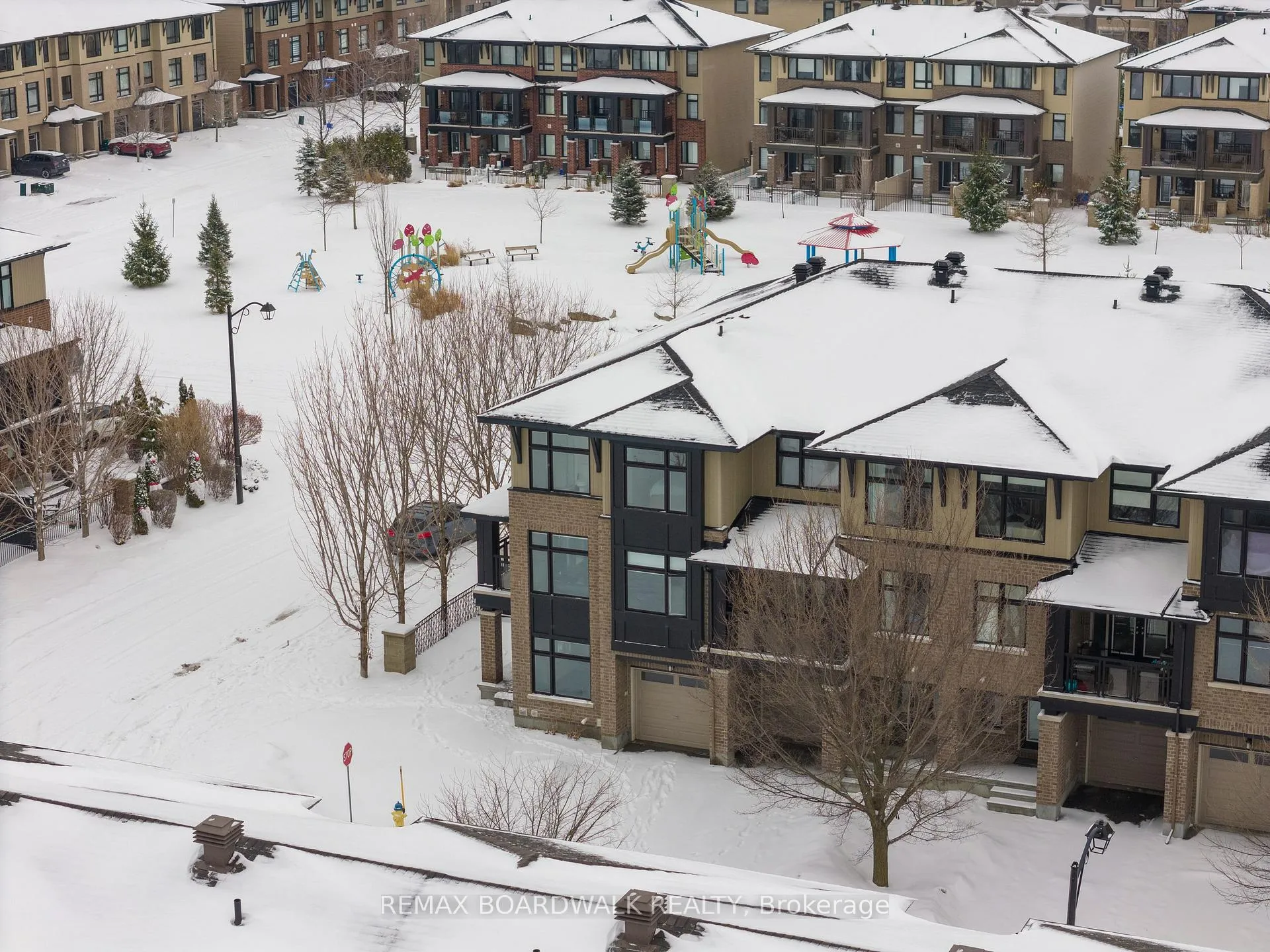 Photo 31 of 135 Wild Senna Way, Ottawa, Barrhaven - Longfields — HOMEH