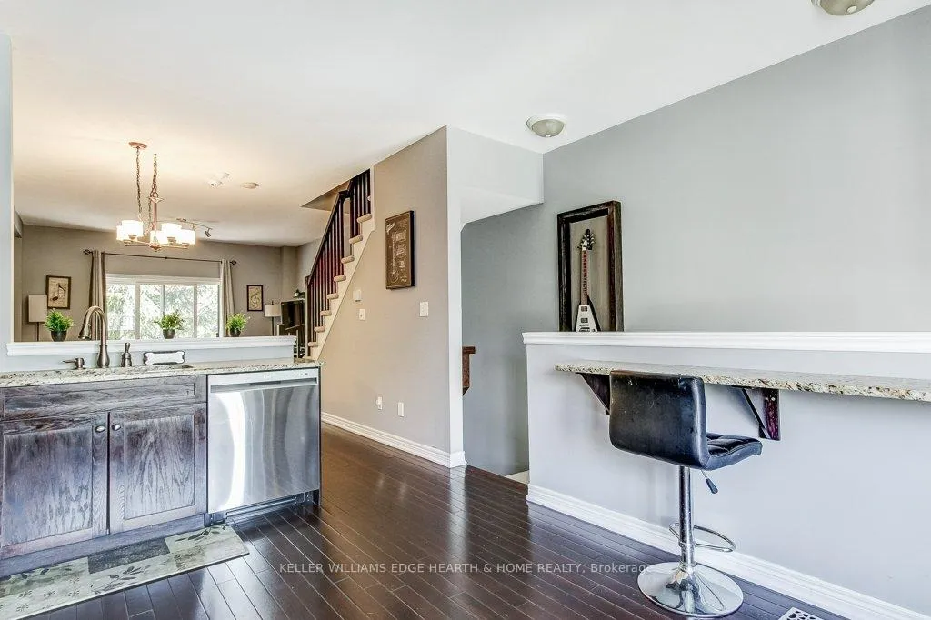 Photo 6 of 4262 Ingram Common, Burlington, Shoreacres — HOMEH