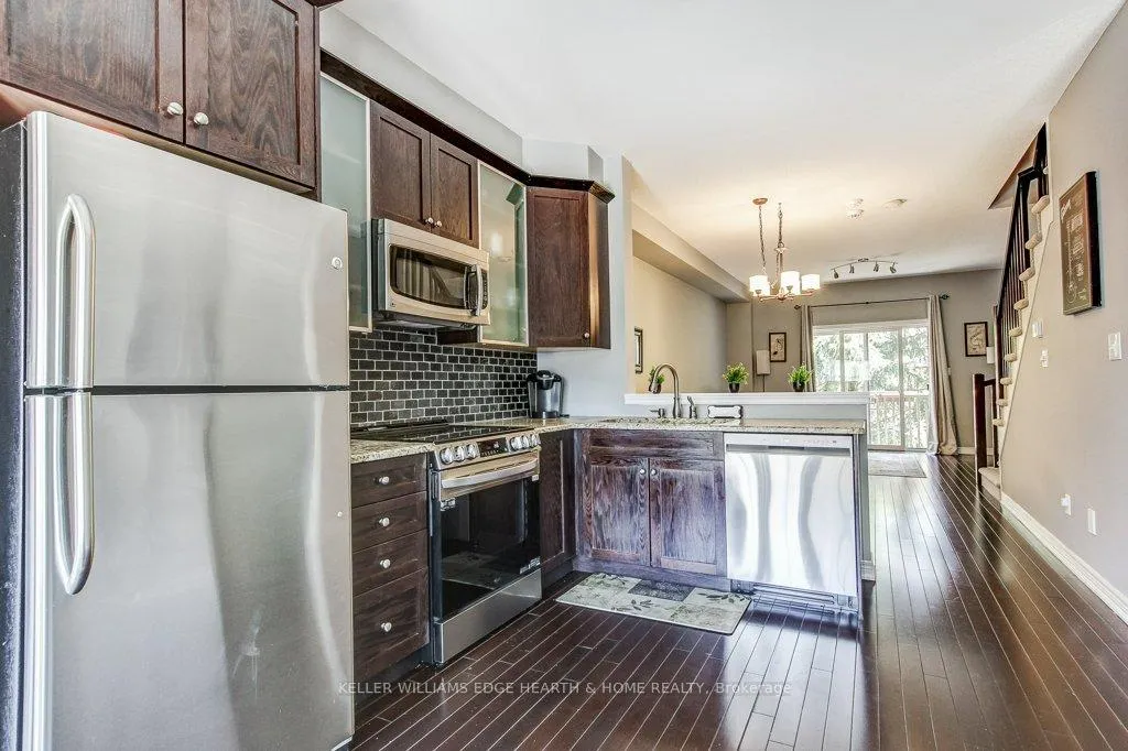 Photo 7 of 4262 Ingram Common, Burlington, Shoreacres — HOMEH