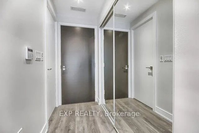 Photo 3 of Unit 2603, 89 Mcgill Street, Toronto, Church-Yonge Corridor — HOMEH