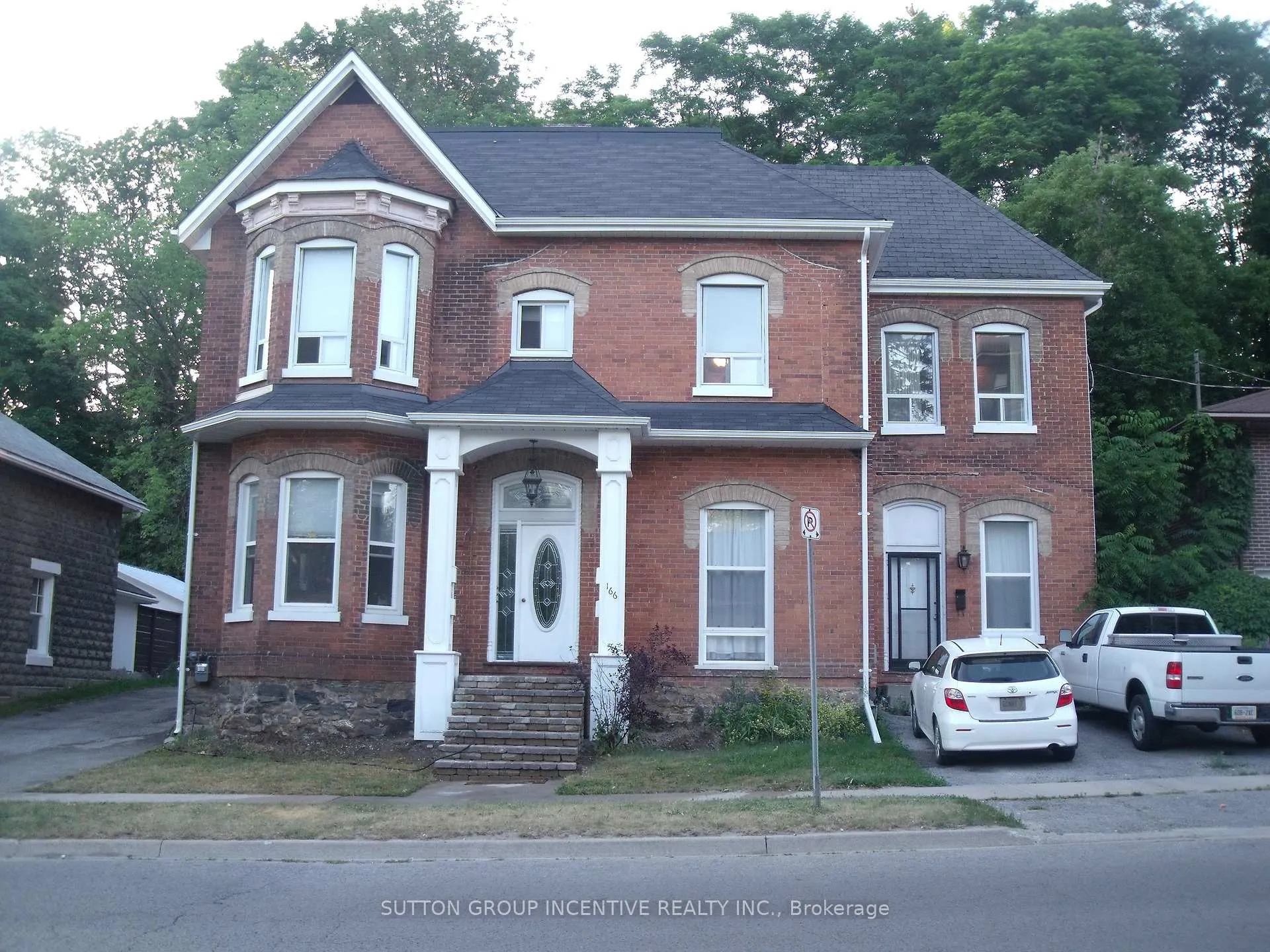 Photo 1 of 166 Collier Street, Barrie, Codrington — HOMEH