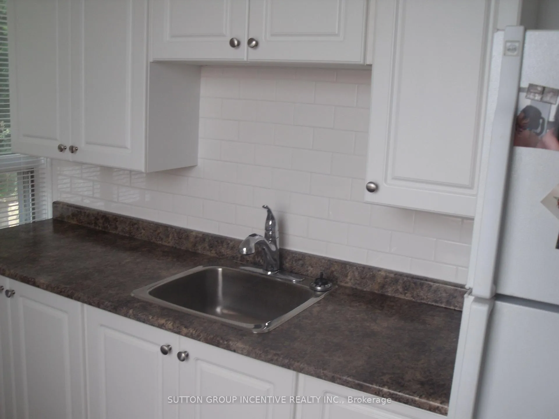 Photo 7 of 166 Collier Street, Barrie, Codrington — HOMEH